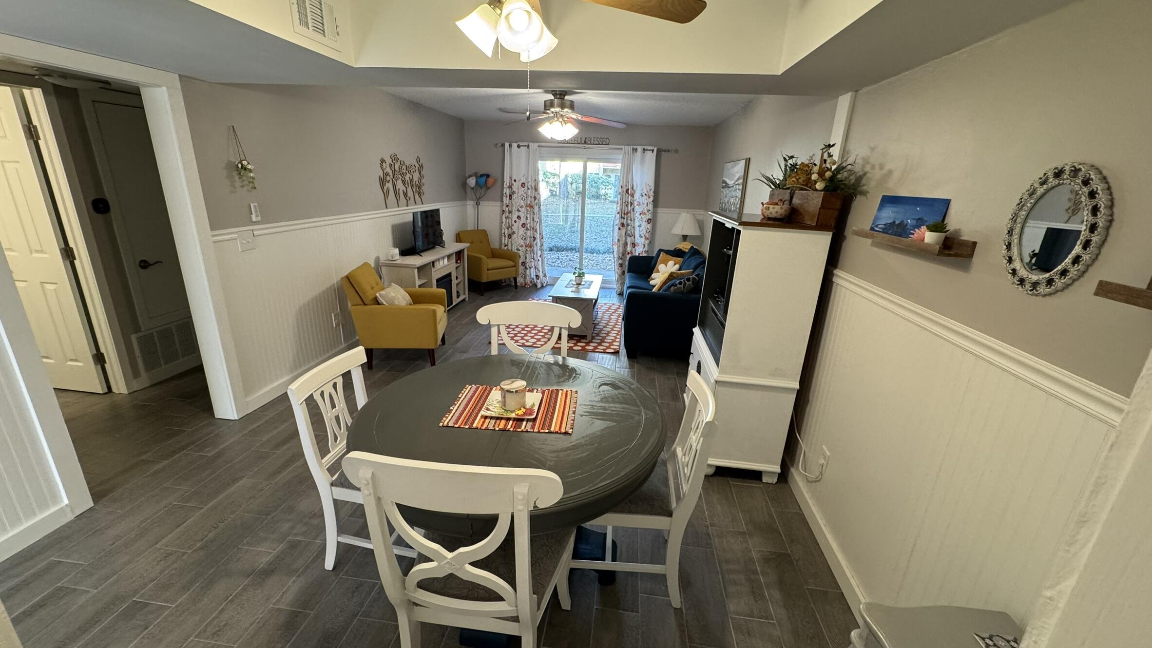 CEDARS CONDO - Residential Lease