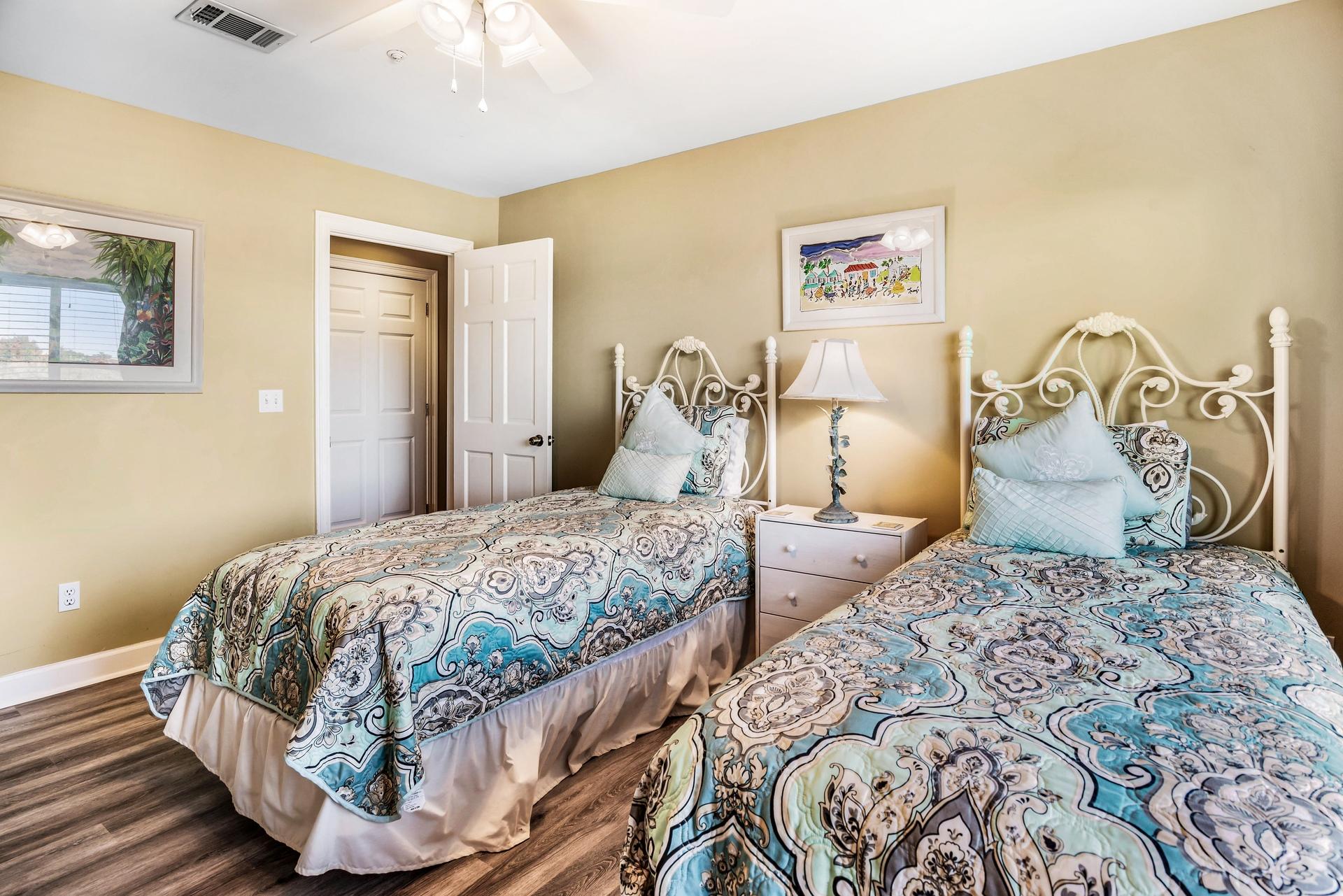 TURNBERRY VILLAS CONDO - Residential