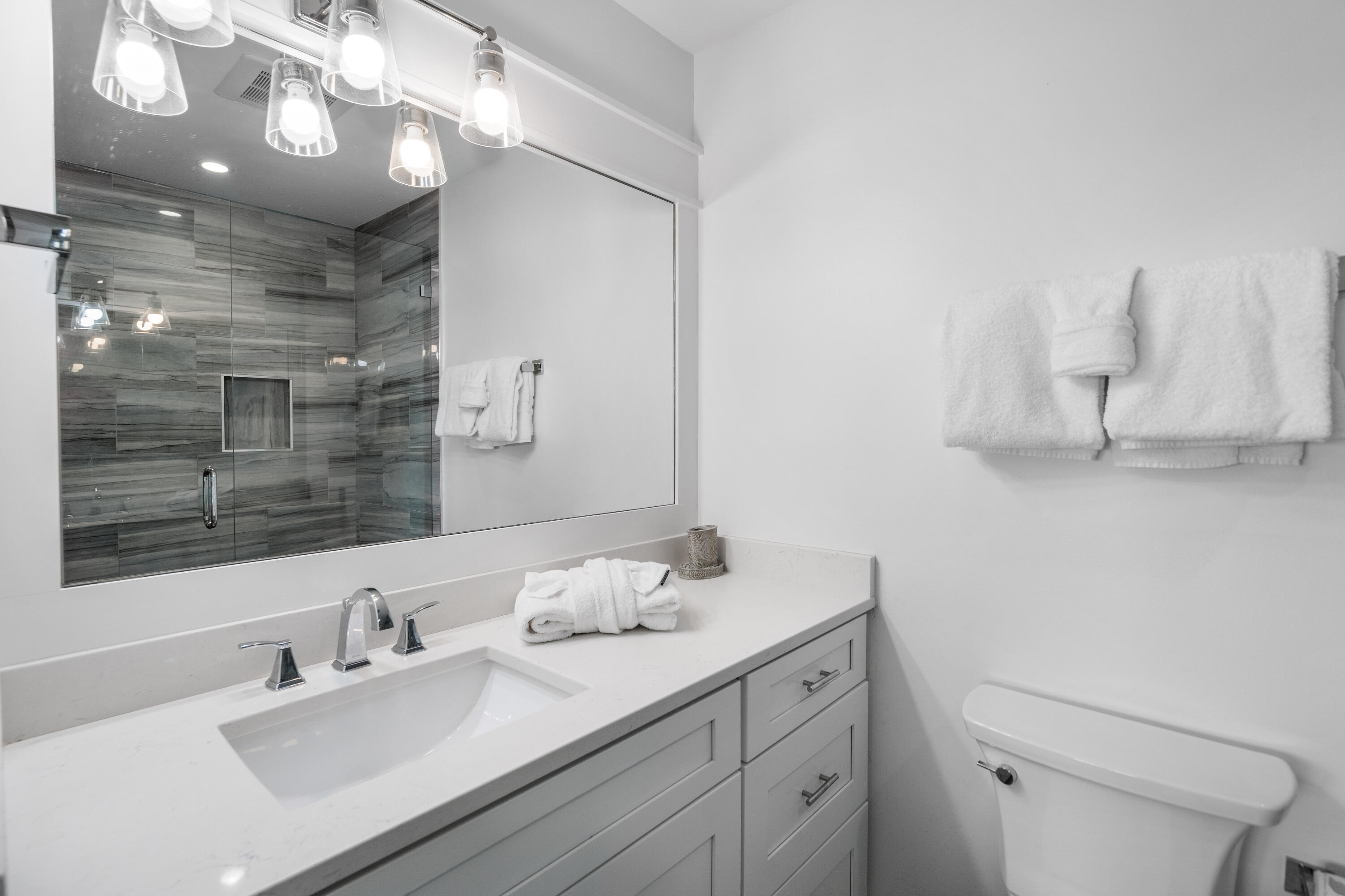 BLUE 9 T/H - Residential