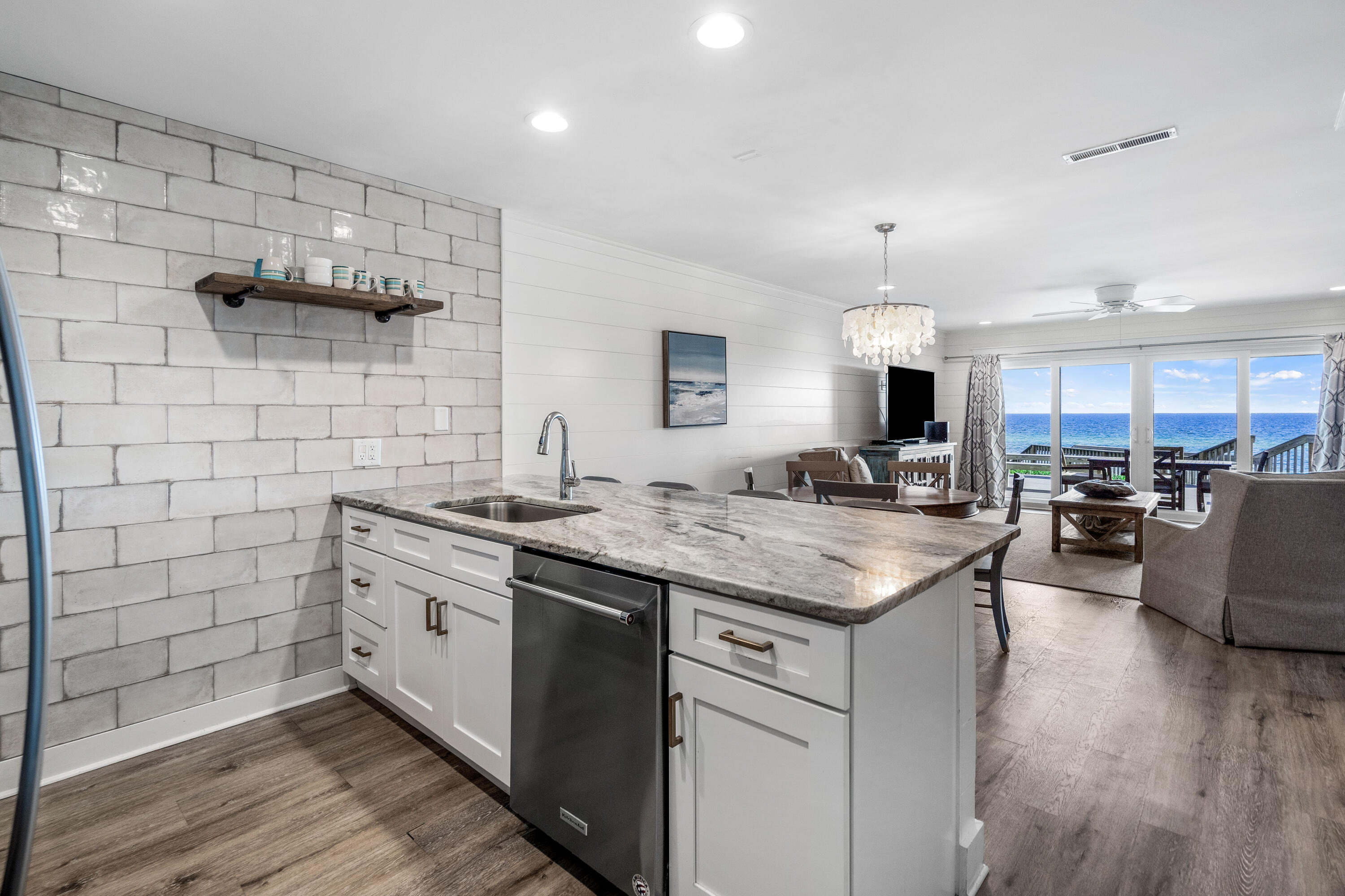 BLUE 9 T/H - Residential