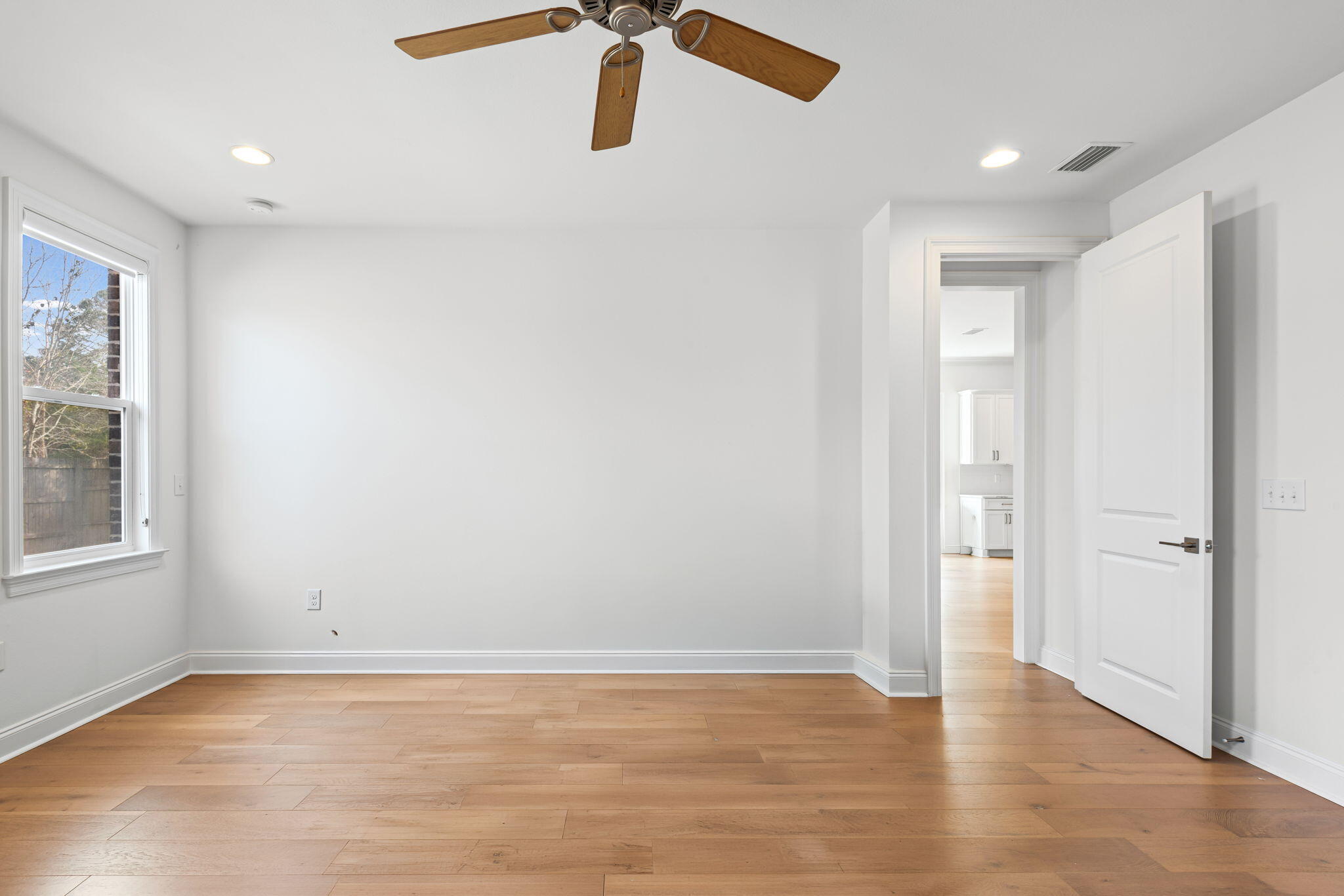 MAGNOLIA WOODS - Residential