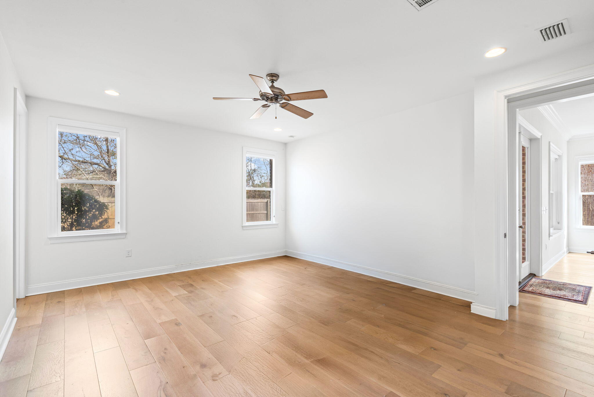 MAGNOLIA WOODS - Residential