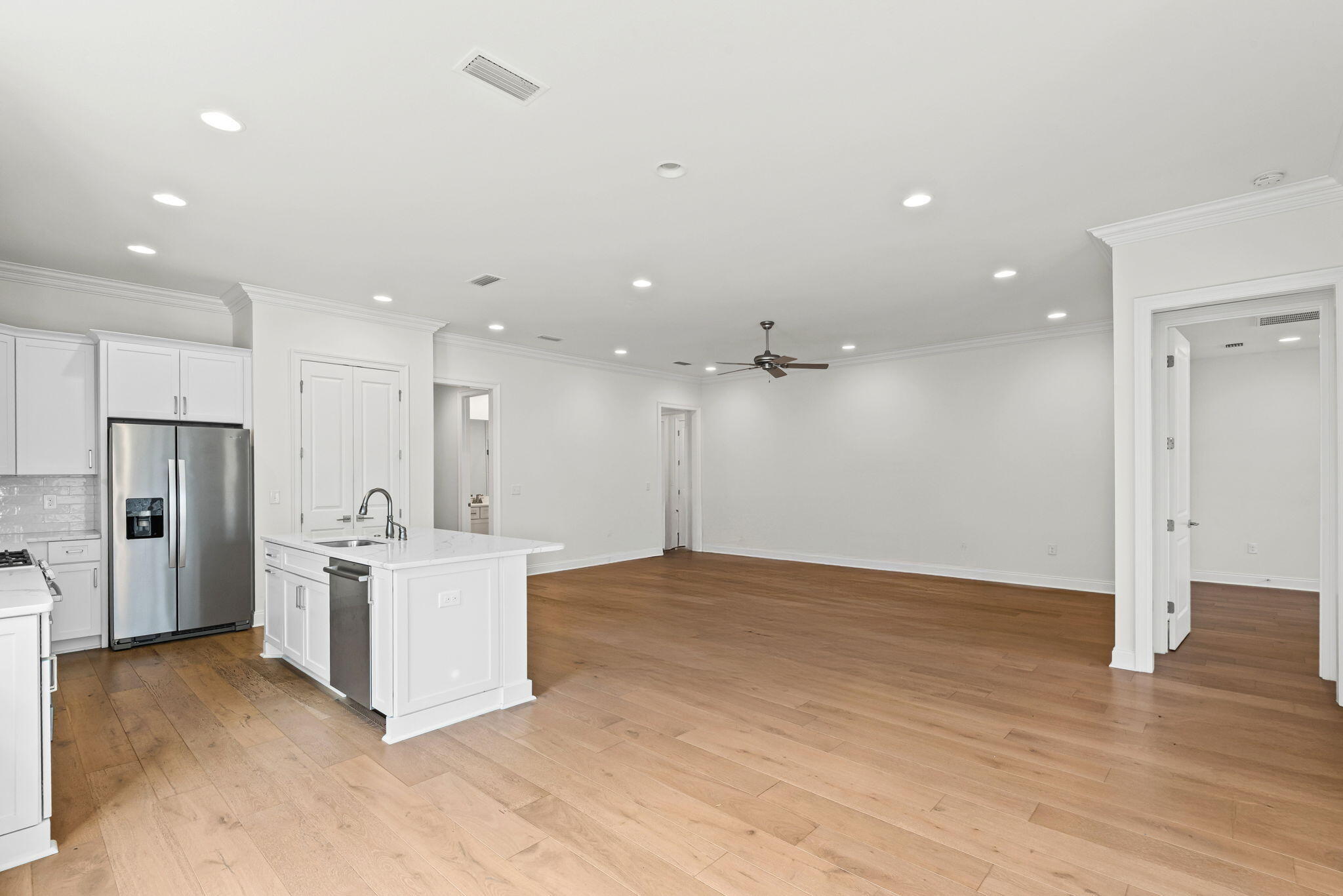 MAGNOLIA WOODS - Residential