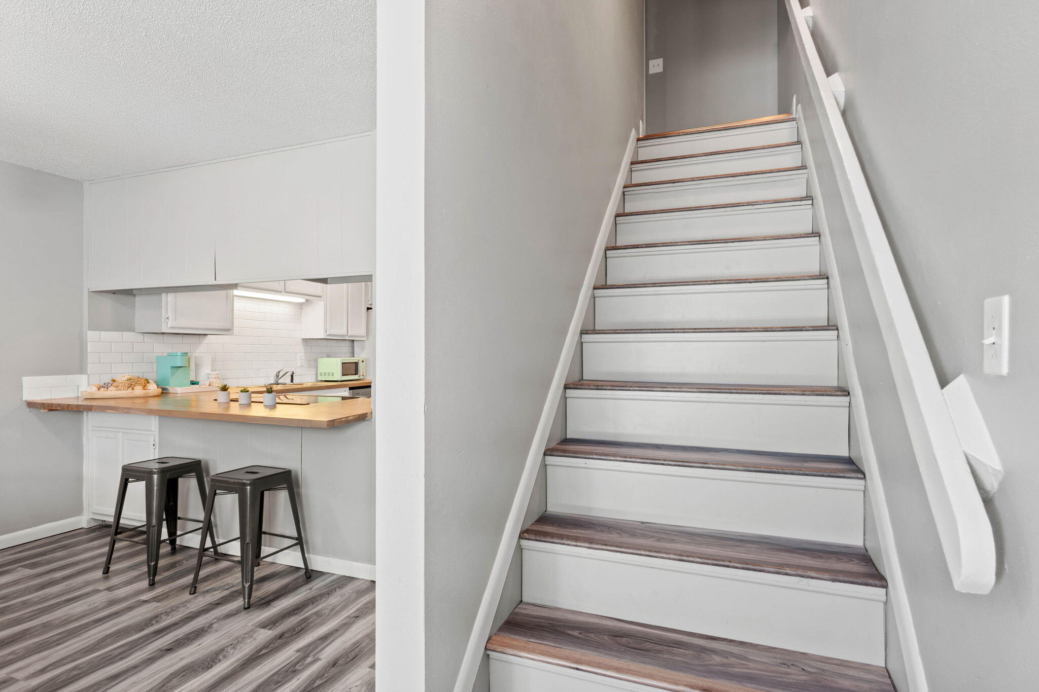 SCOTTWOOD - Residential