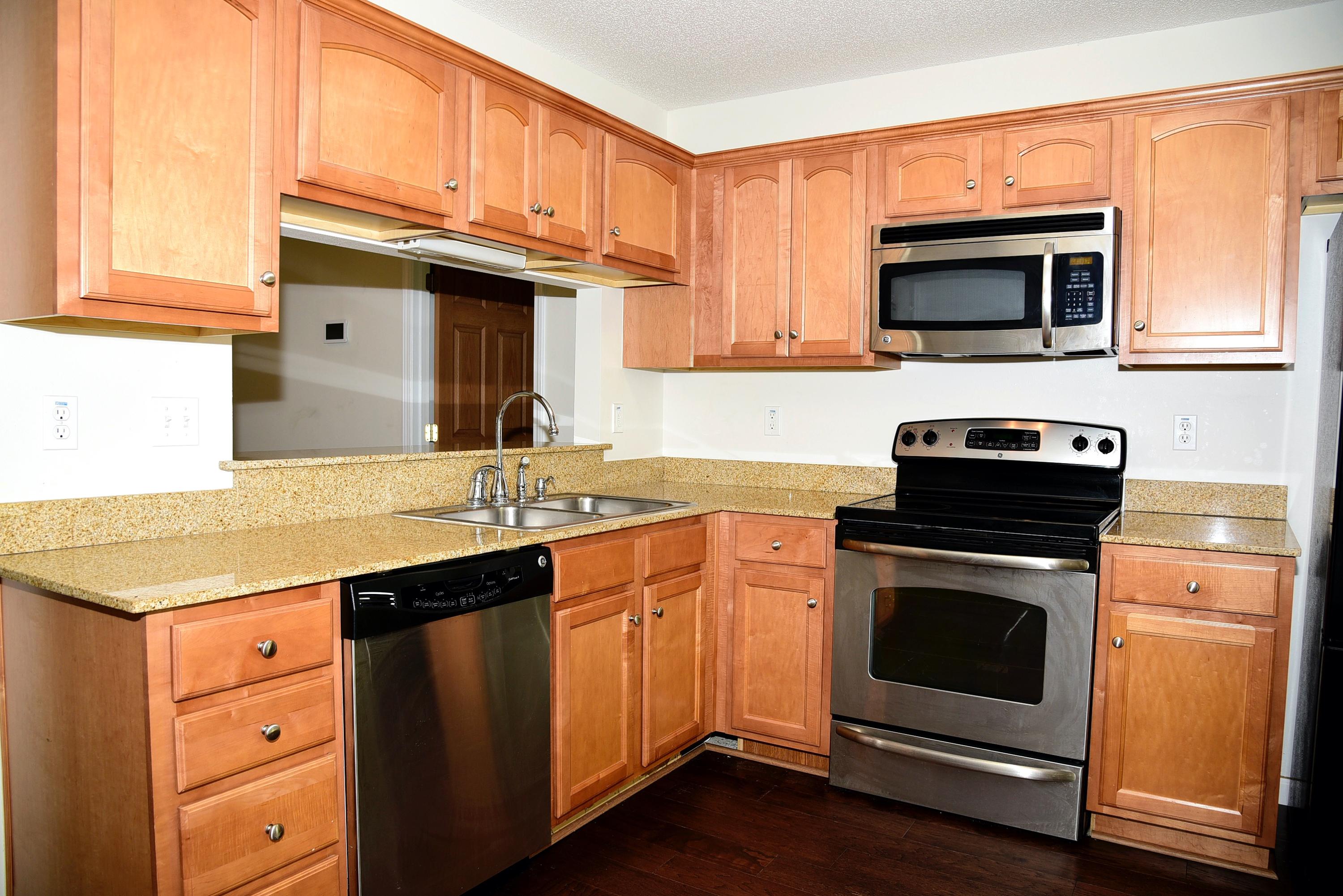 LEE FARMS PH II - Residential Lease