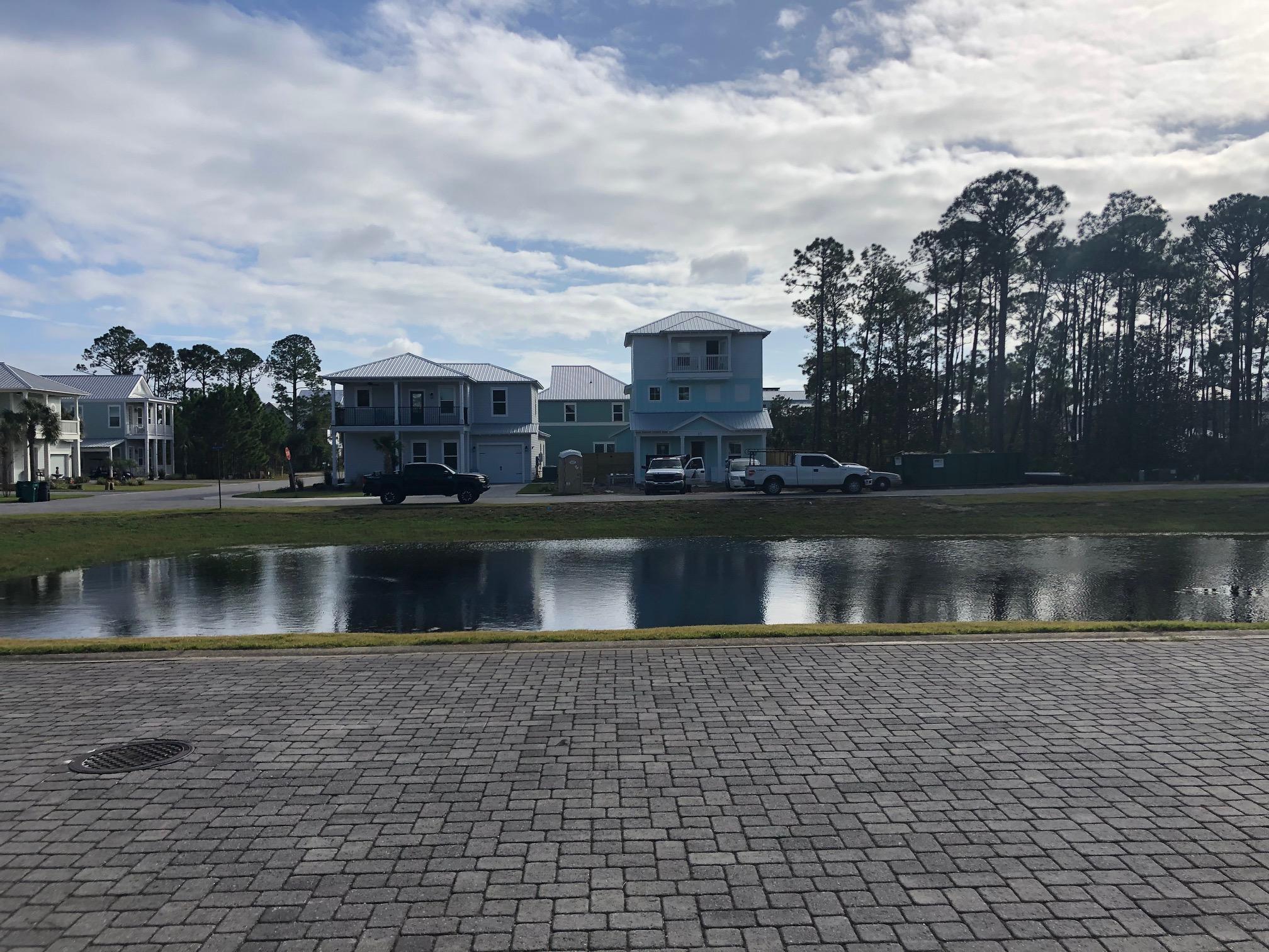 FRANGISTA BEACH - Land