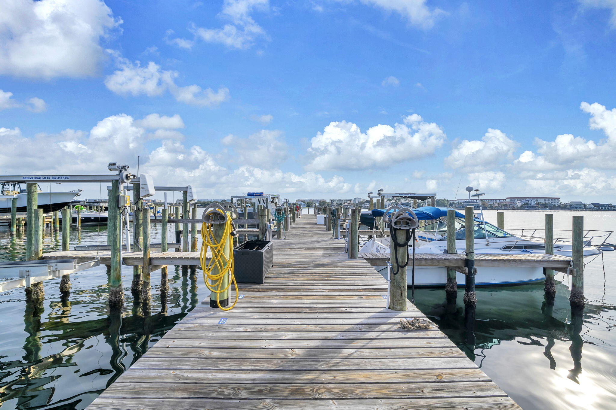 PIRATES BAY PH 1 - Residential