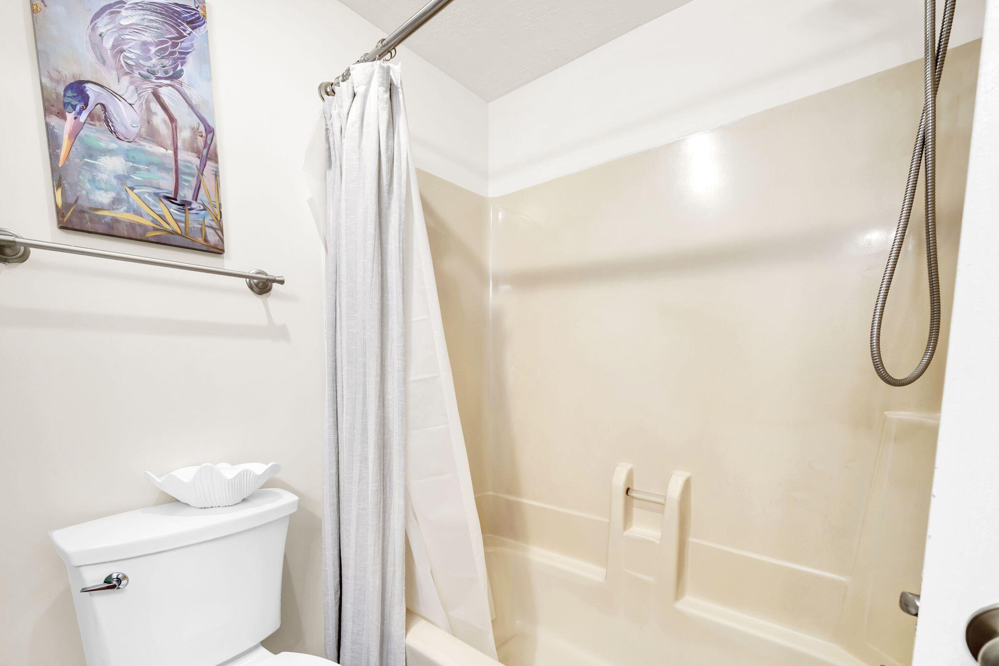 PIRATES BAY PH 1 - Residential