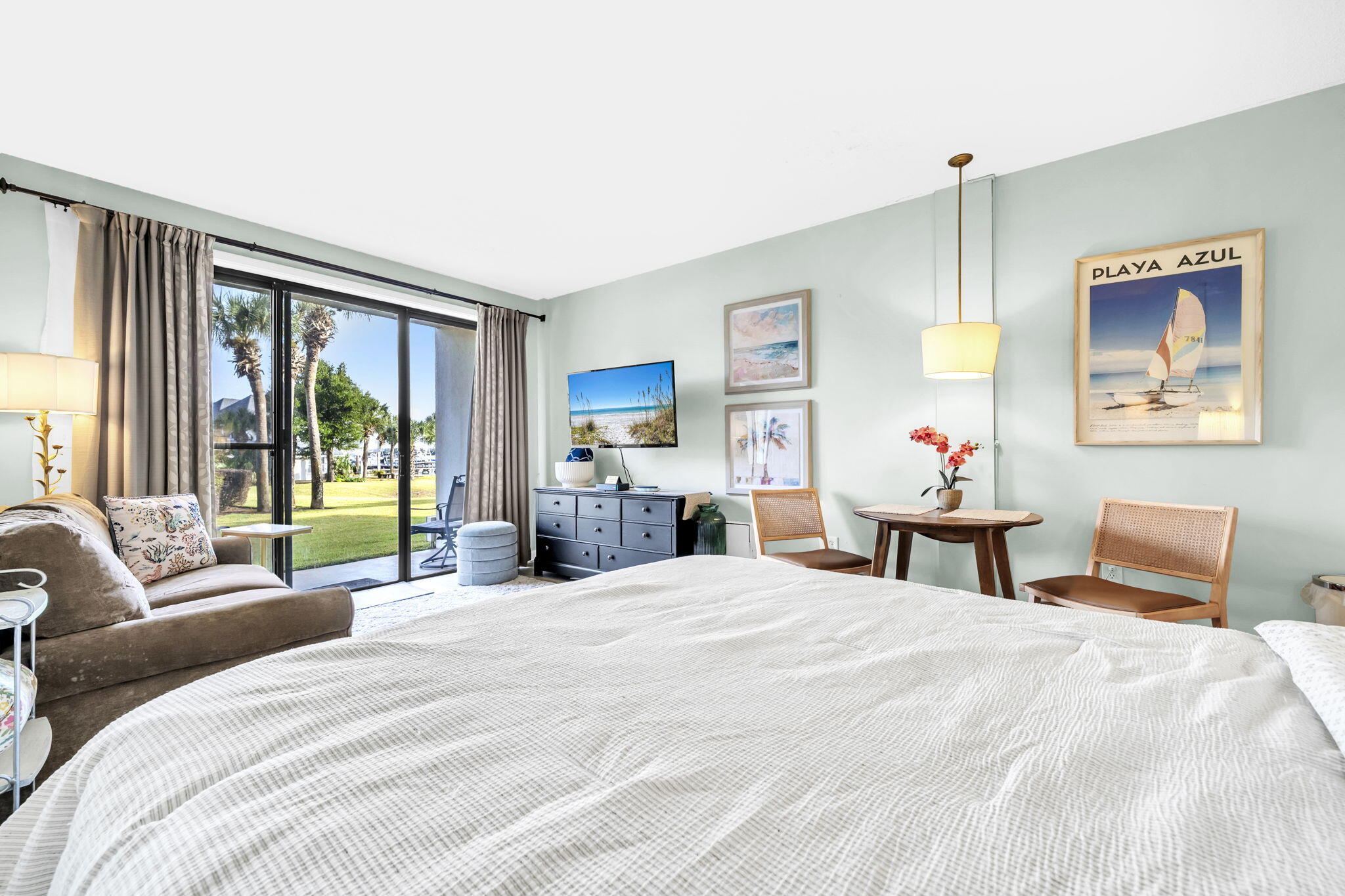 PIRATES BAY PH 1 - Residential