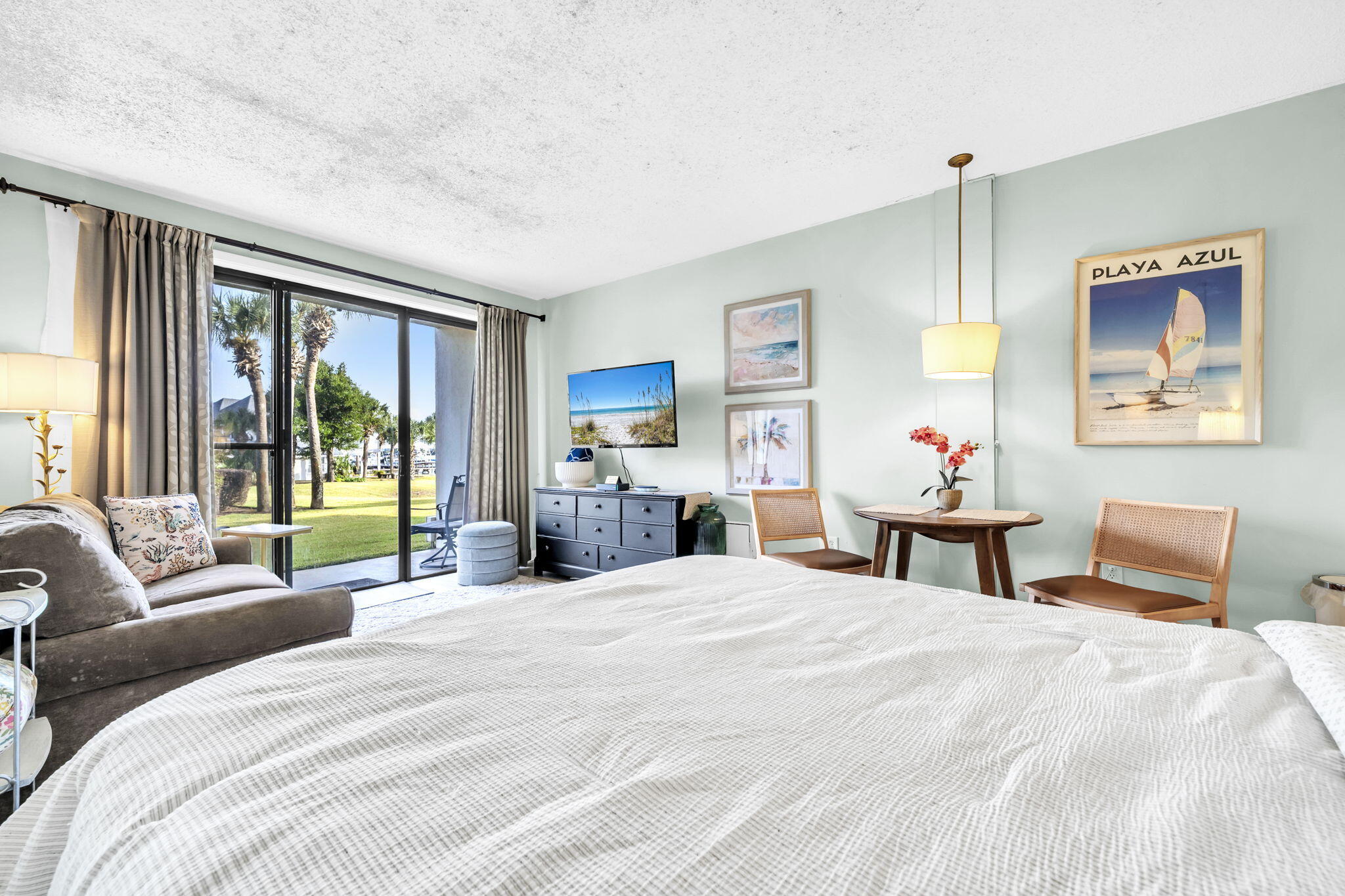 PIRATES BAY PH 1 - Residential