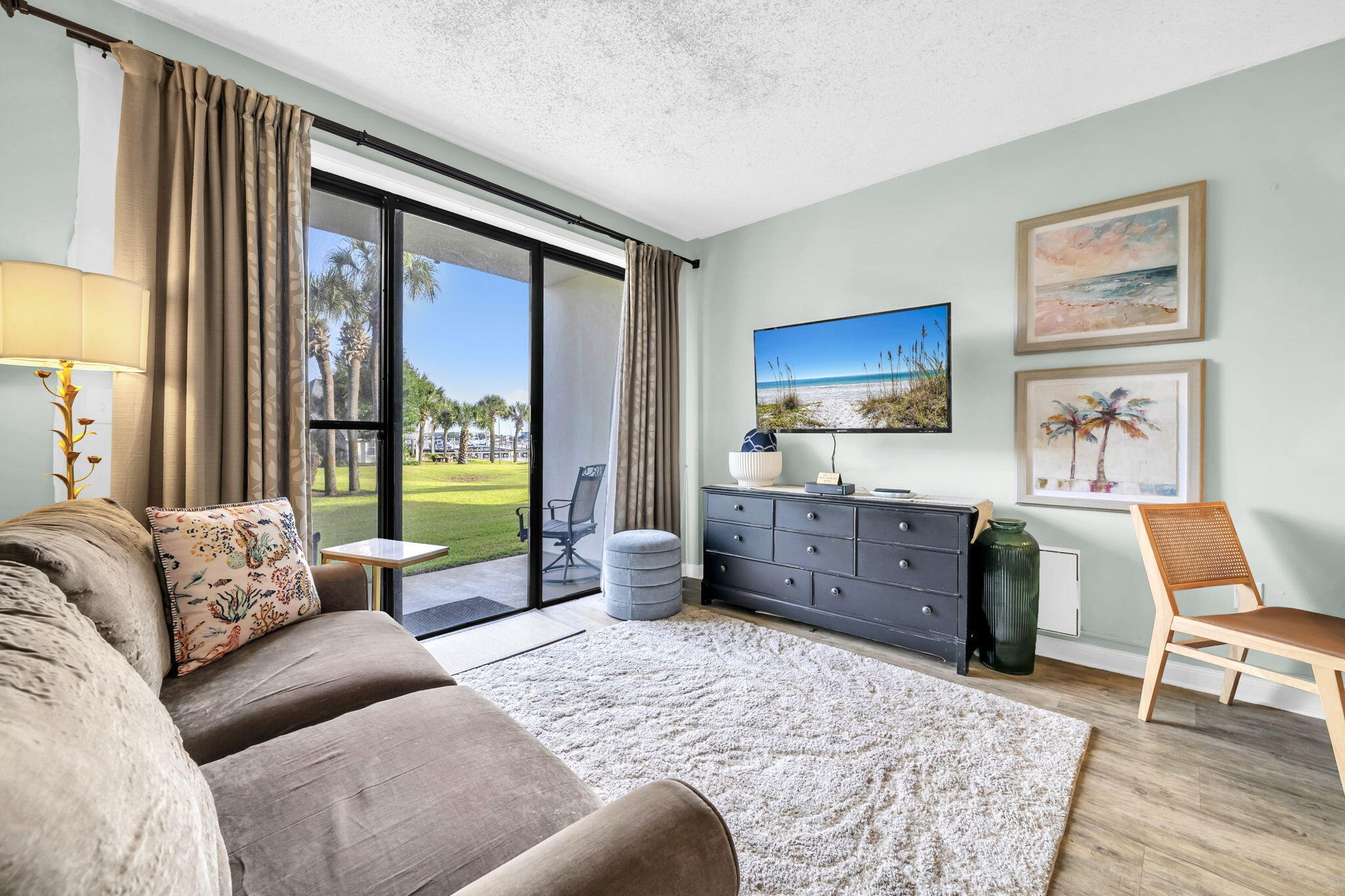 PIRATES BAY PH 1 - Residential