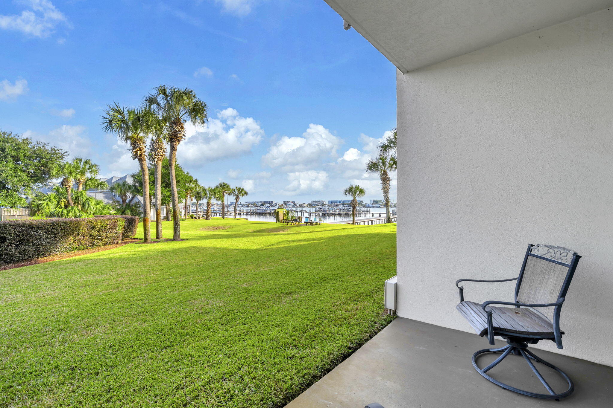 PIRATES BAY PH 1 - Residential