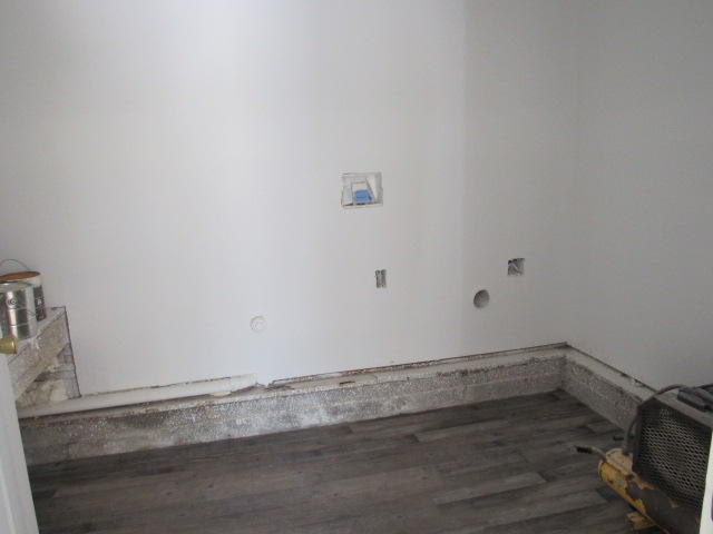 Ten Lake Estates , Unit 1 - Residential