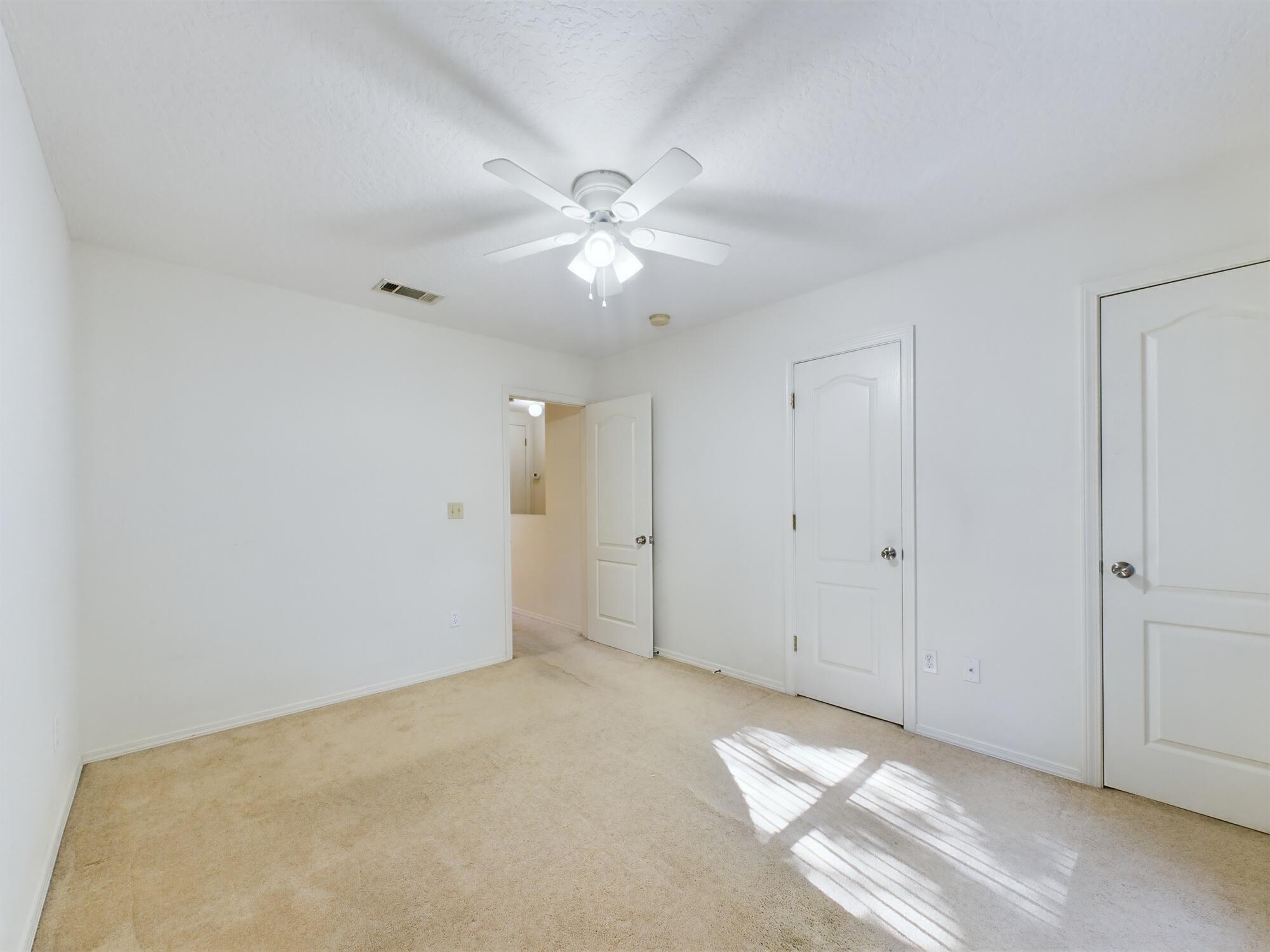 SHAY LIN TOWNHOMES - Residential