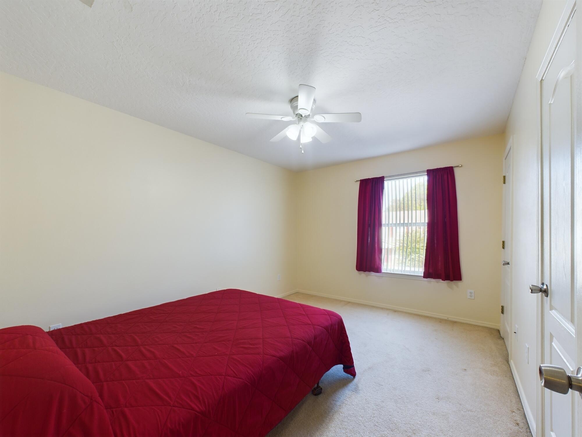 SHAY LIN TOWNHOMES - Residential