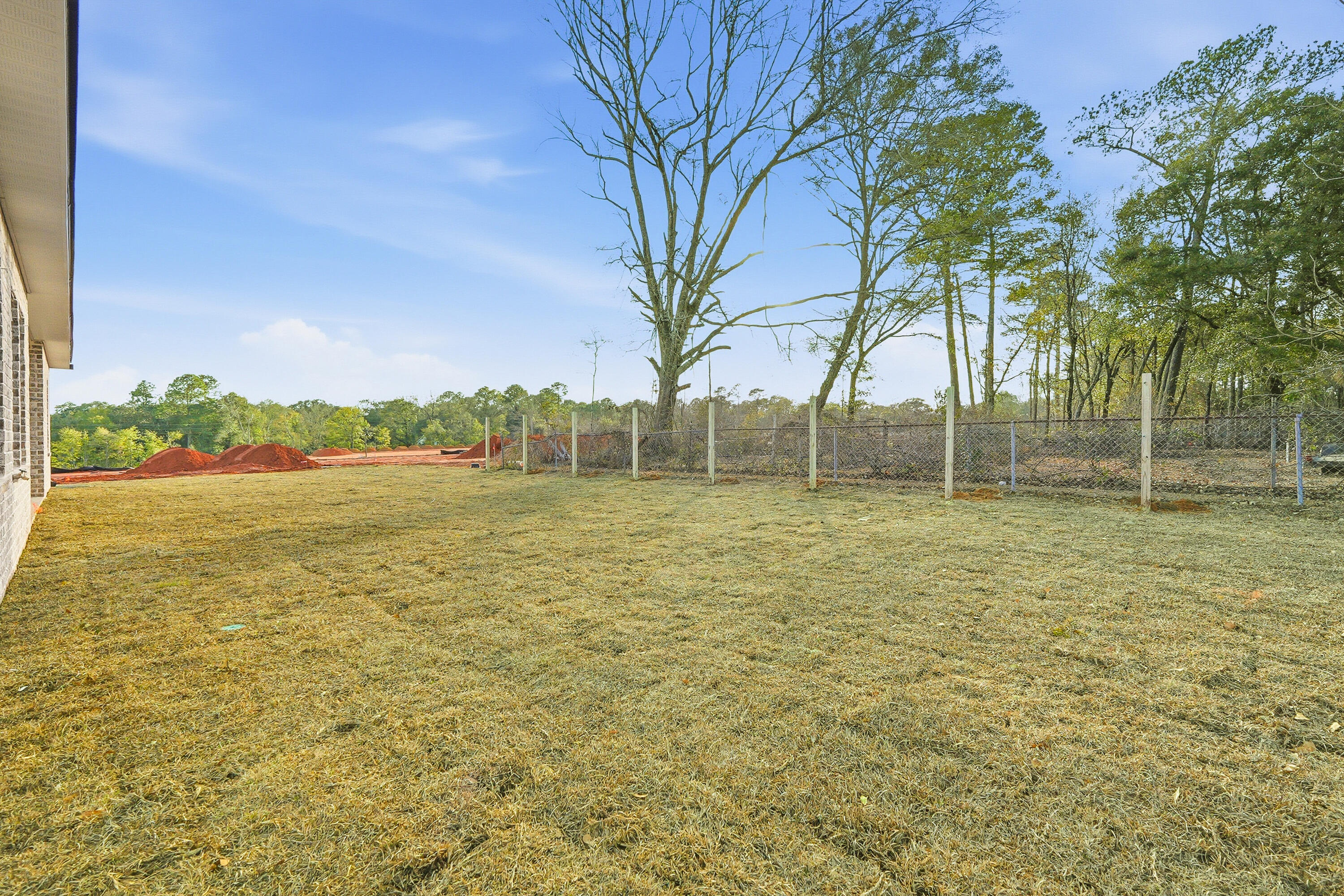 BARTON'S BEND - Residential