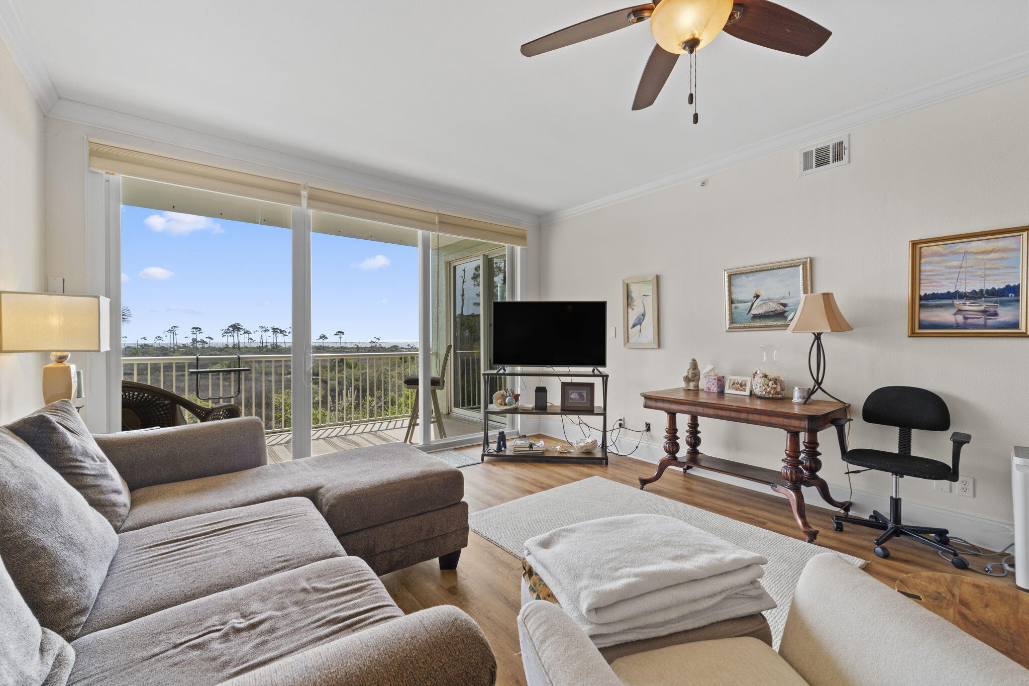 Laguna Pointe - Residential