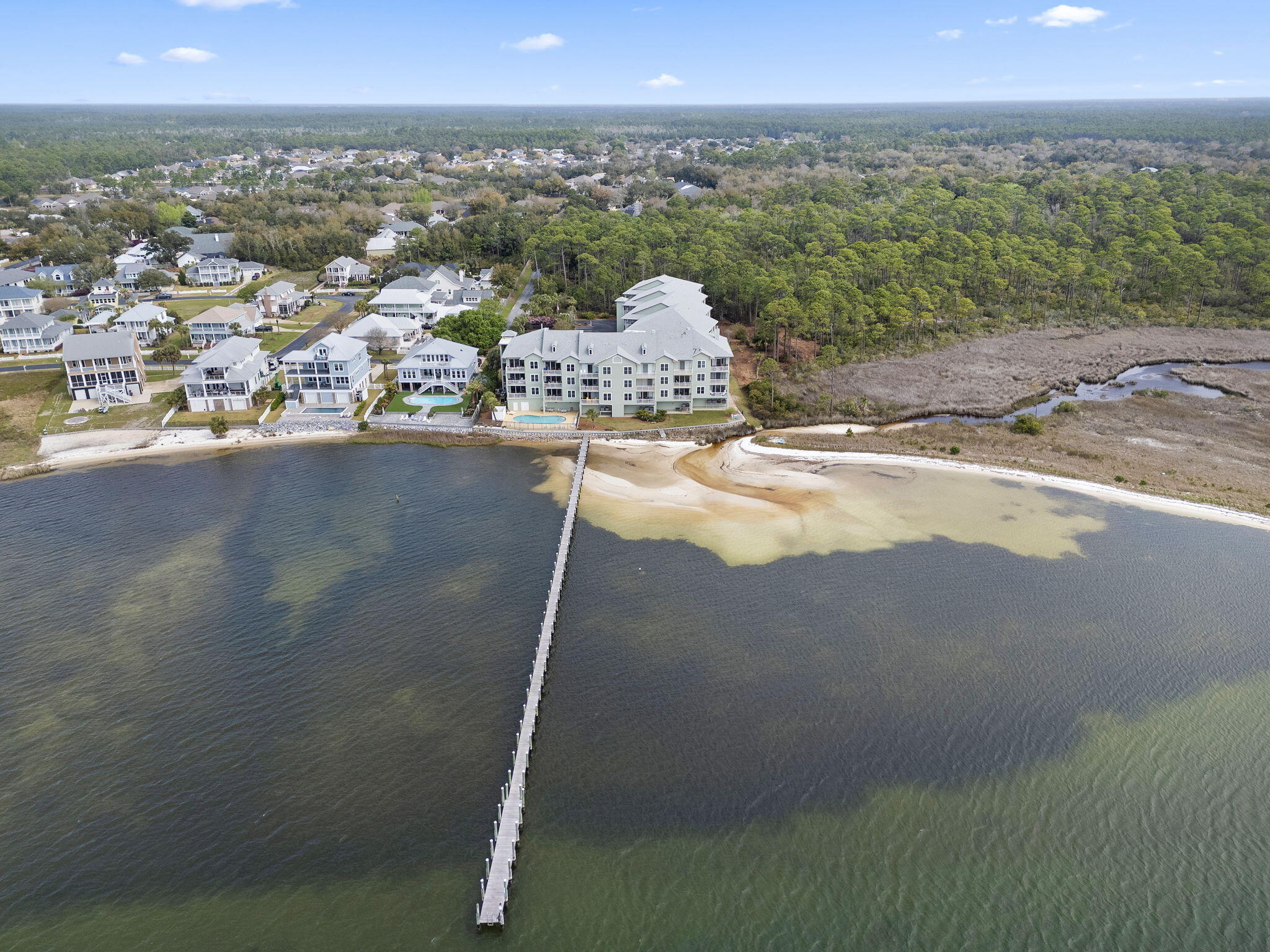 Laguna Pointe - Residential