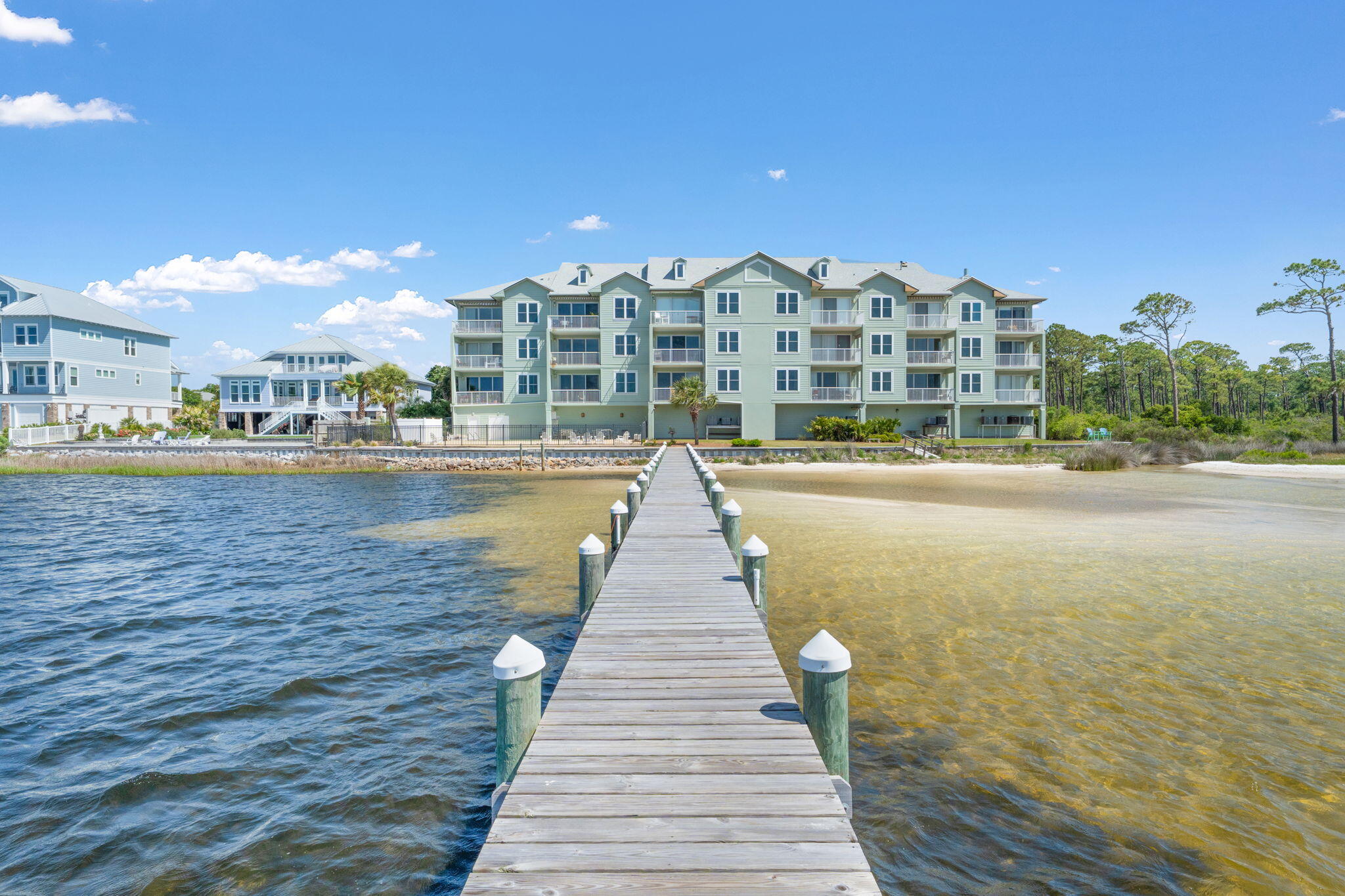 Laguna Pointe - Residential