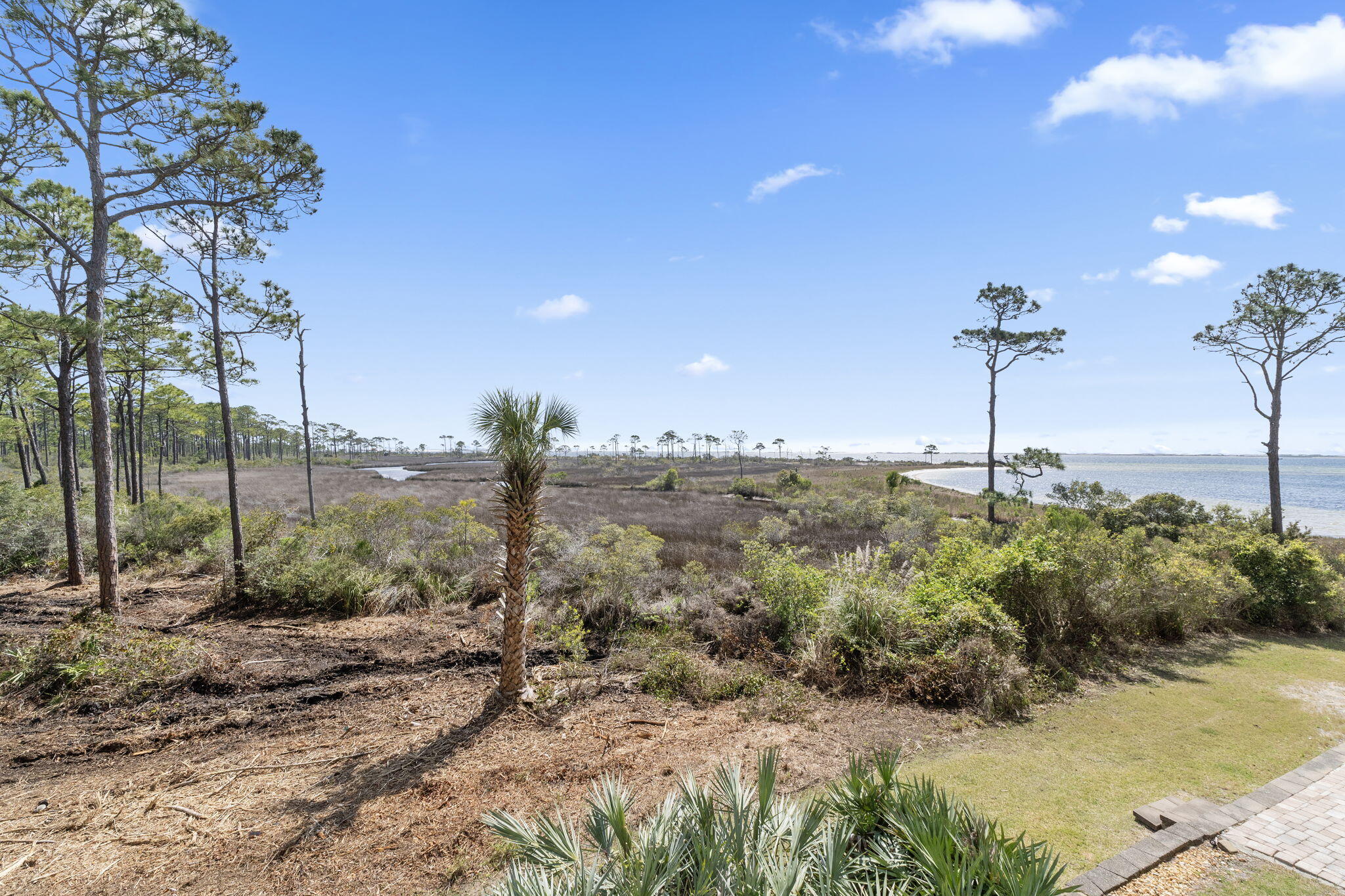 Laguna Pointe - Residential