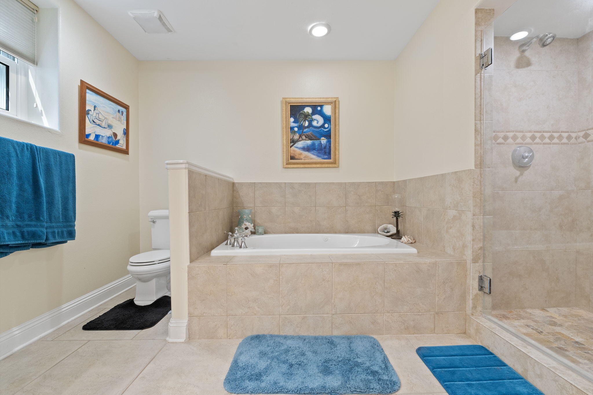 Laguna Pointe - Residential