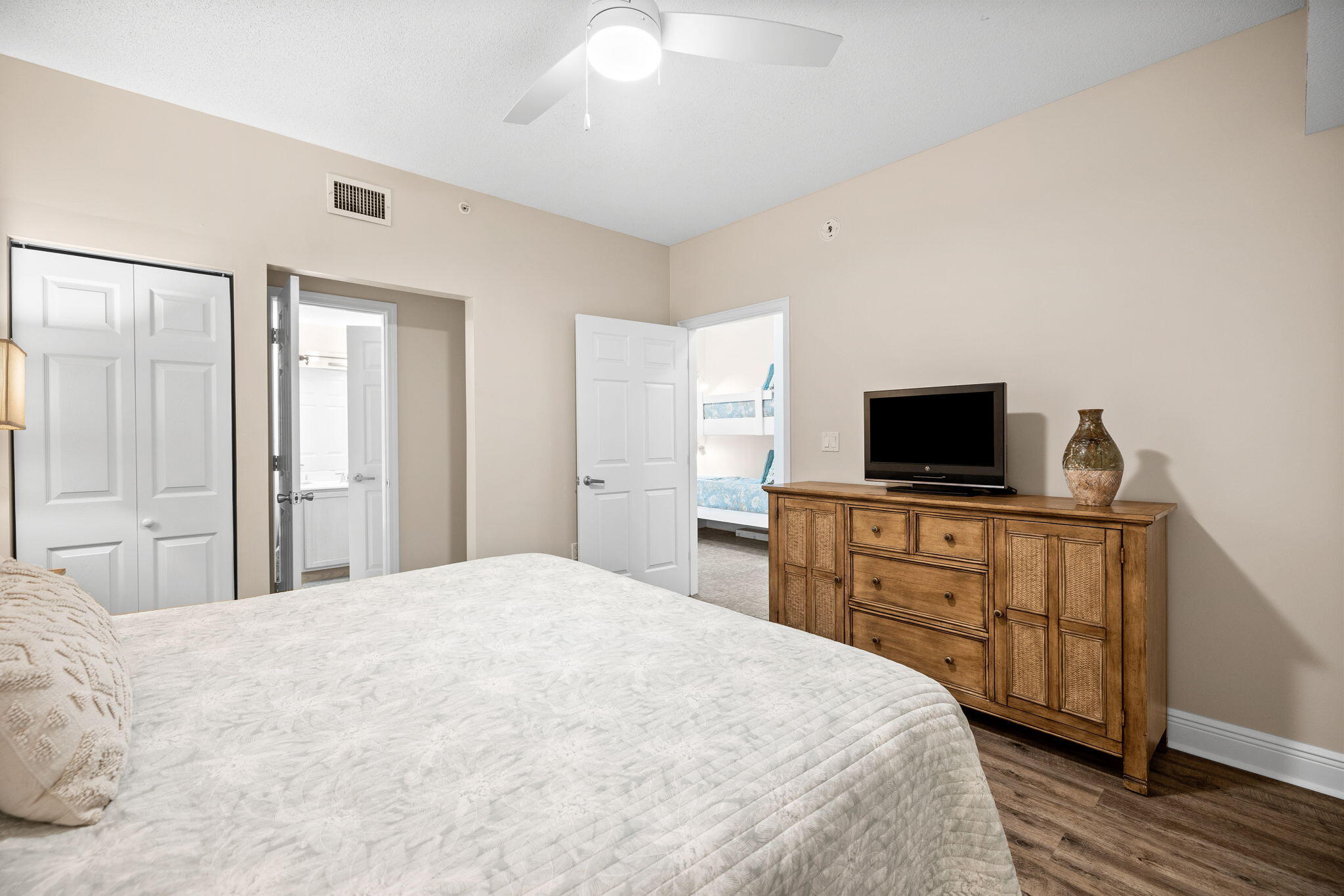 Waters Edge - Residential