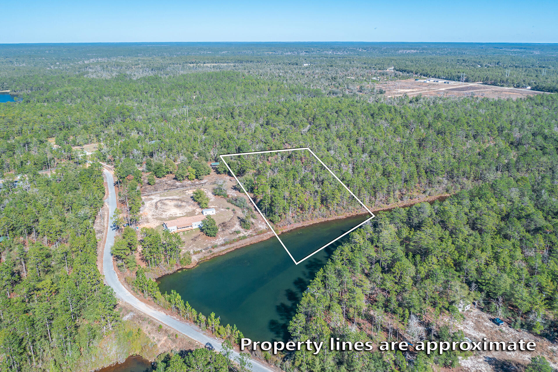 METES & BOUNDS - Land