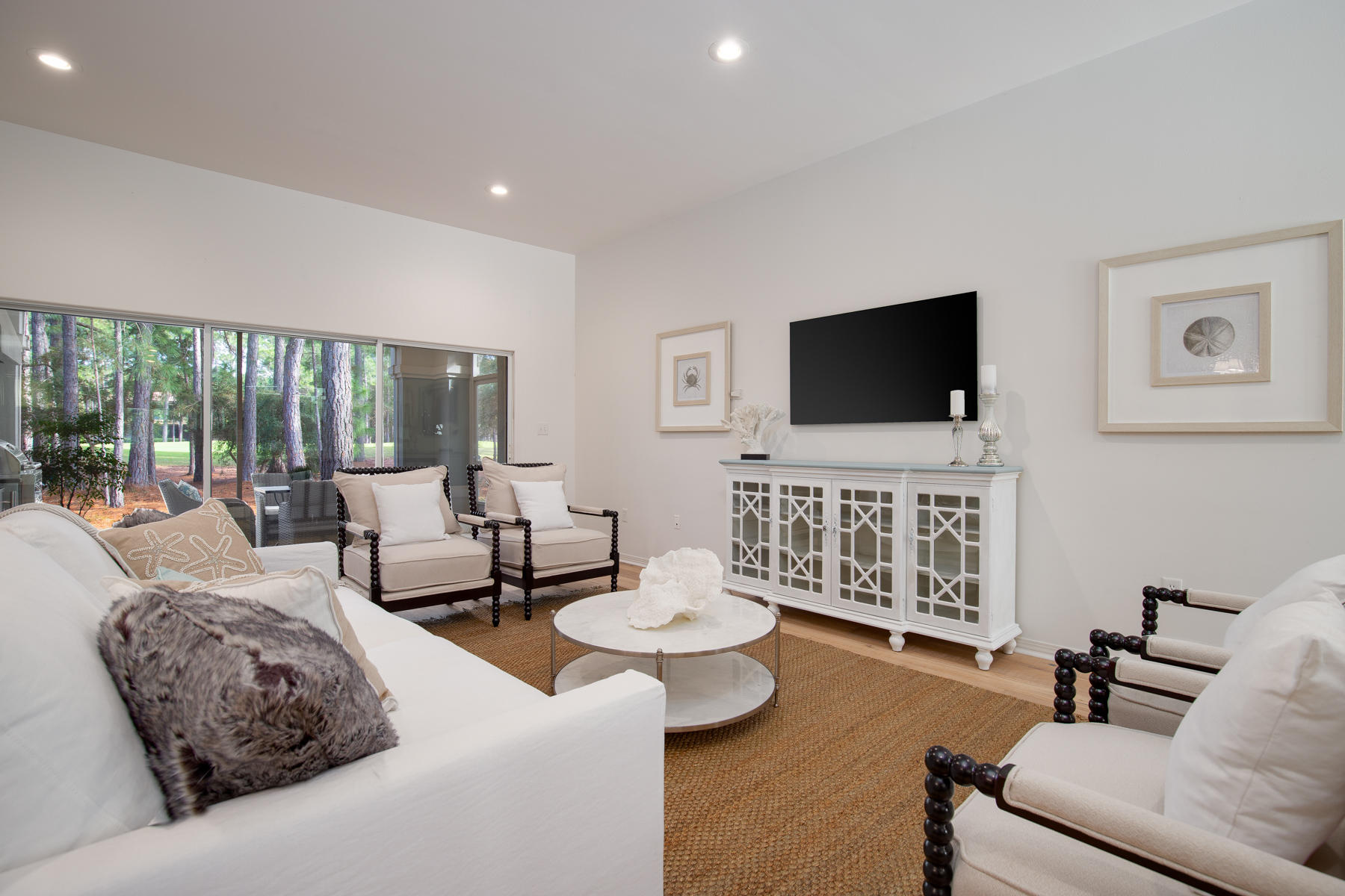 BURNT PINE - Residential