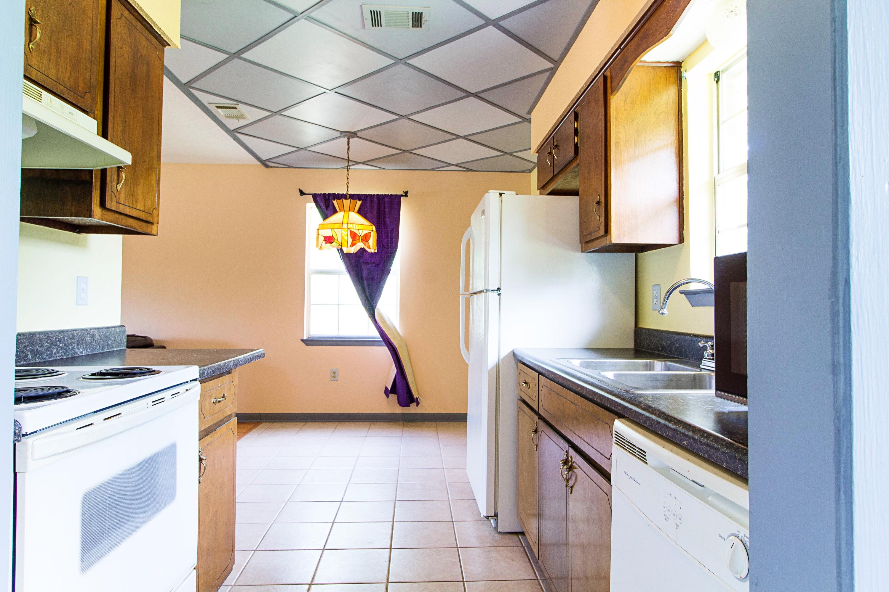 OAKCREST S/D - Residential