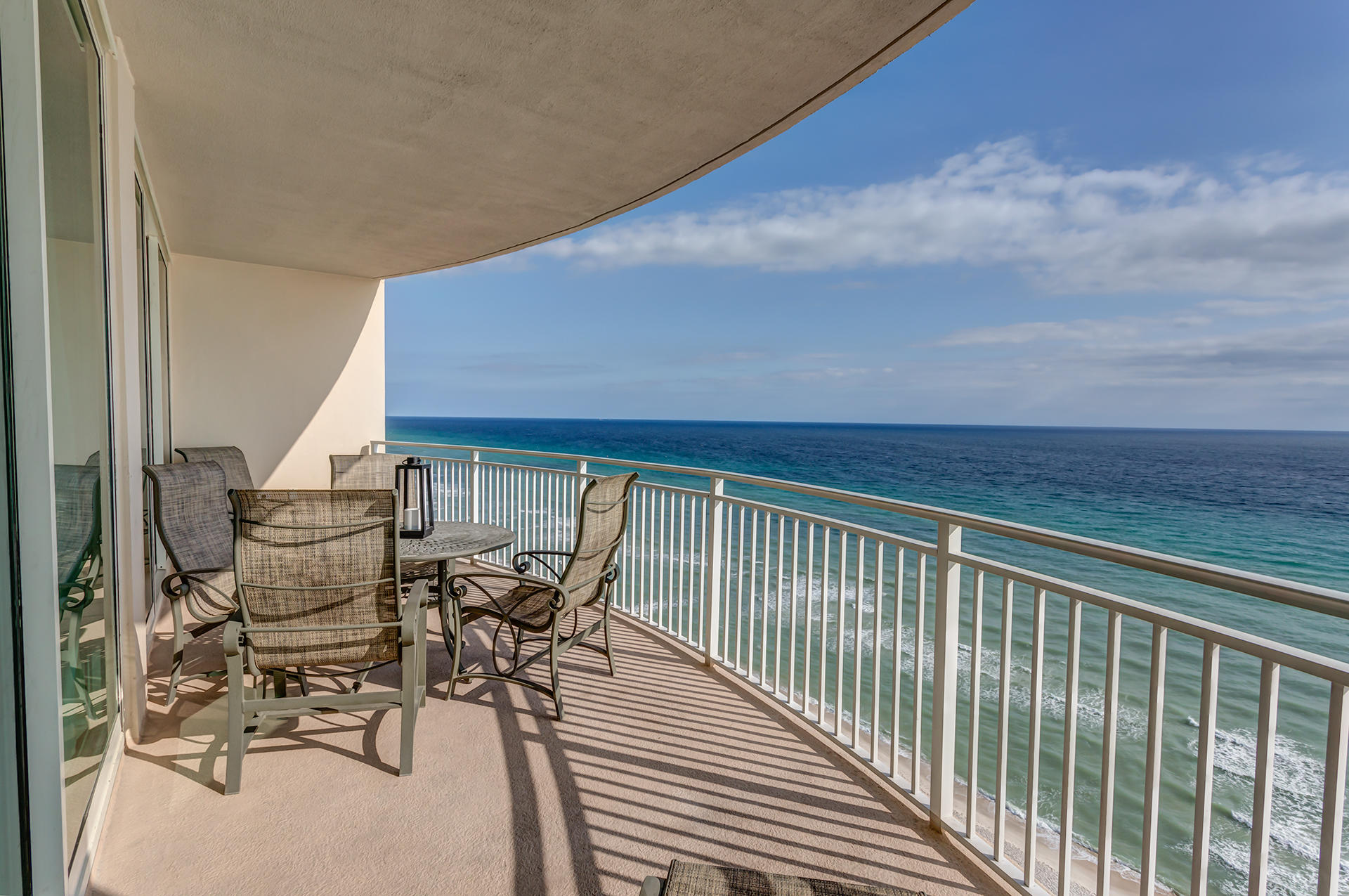 AQUA Beachside Resort - Residential