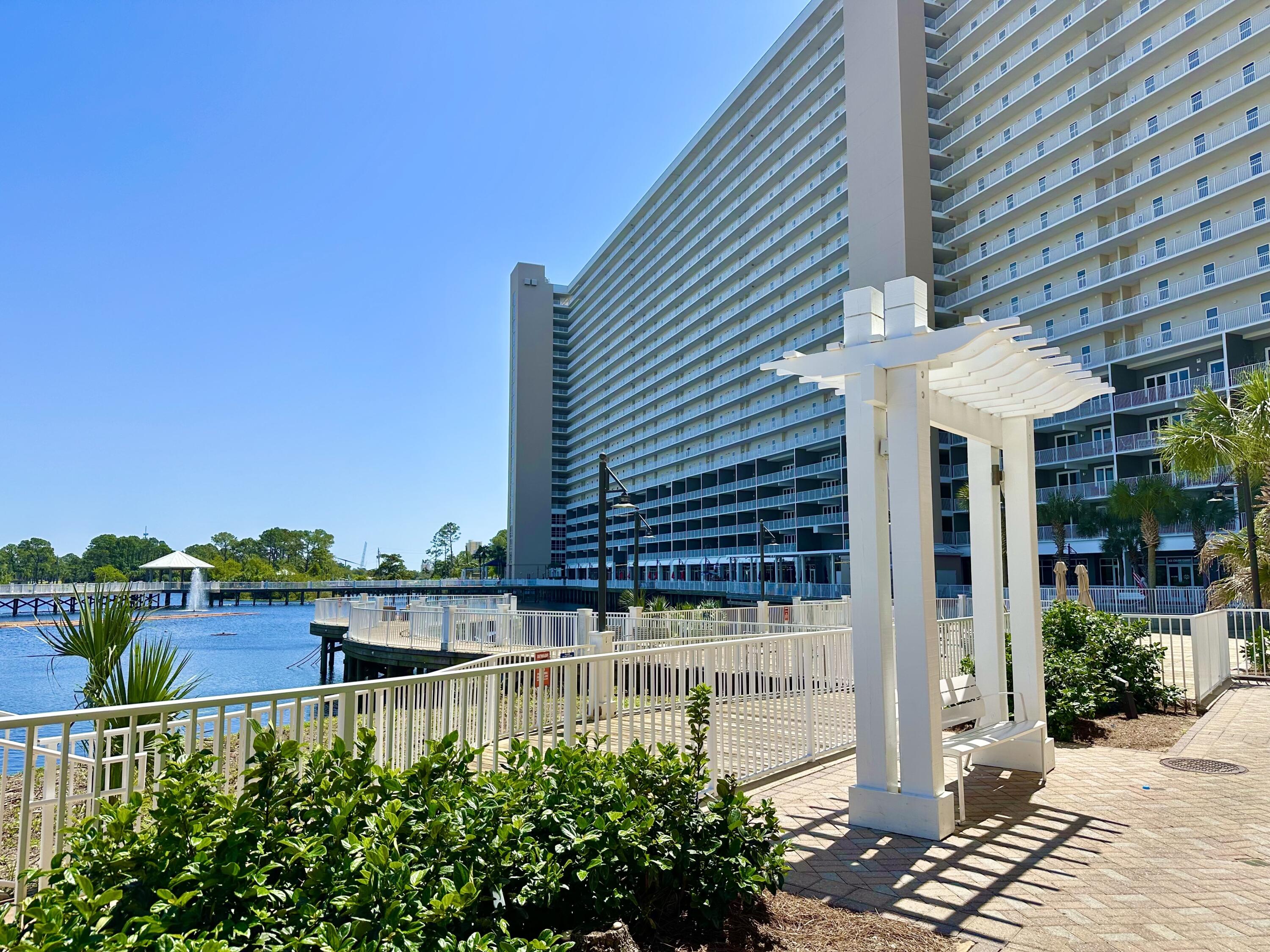 Laketown Wharf Phase II - Residential