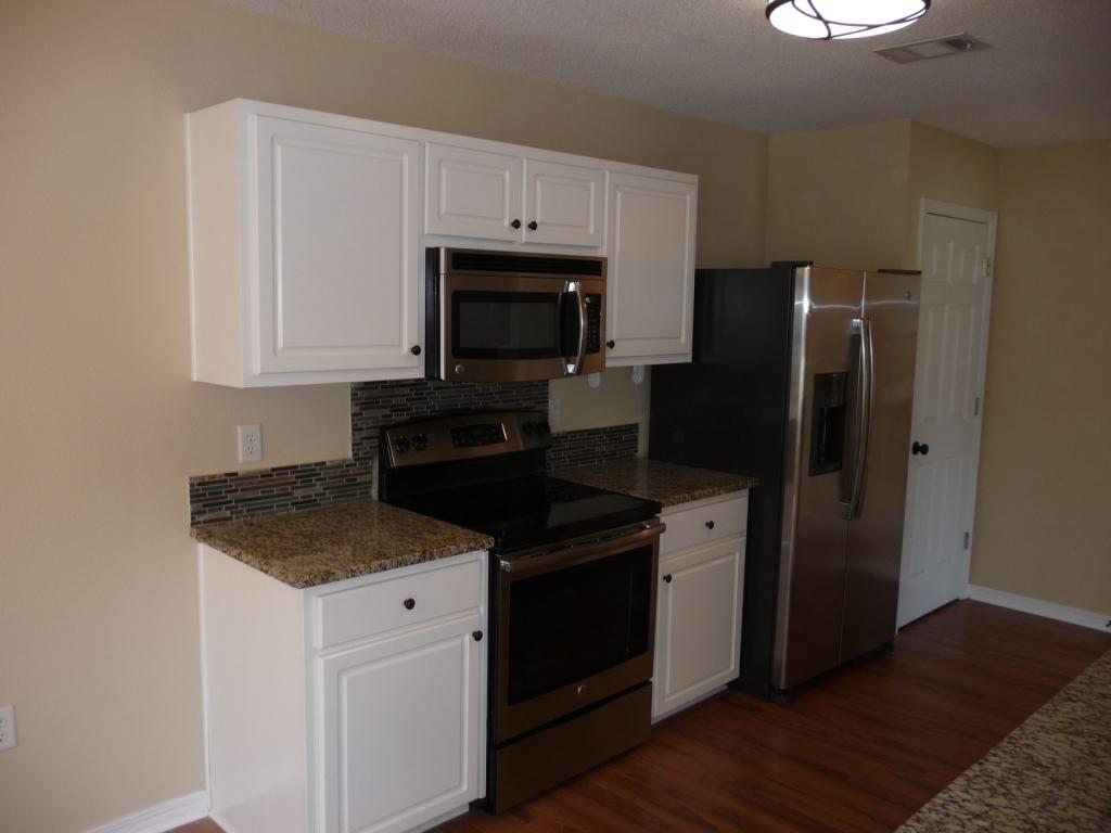 MARSH HARBOR - Residential