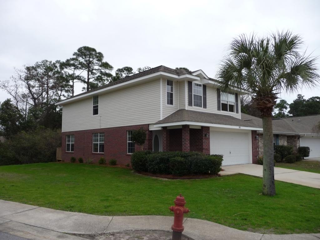 MARSH HARBOR - Residential