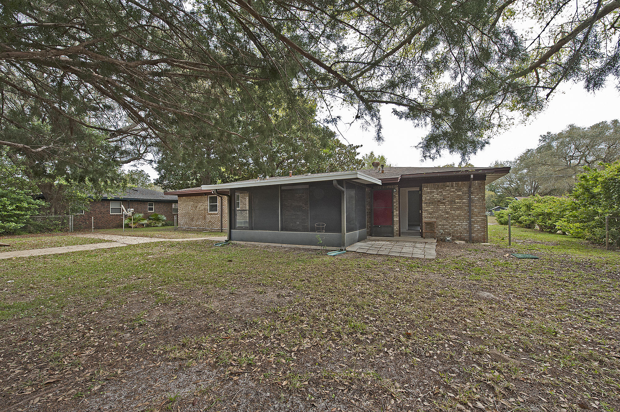 MIRAMAR ESTATES 1ST ADDN - Residential