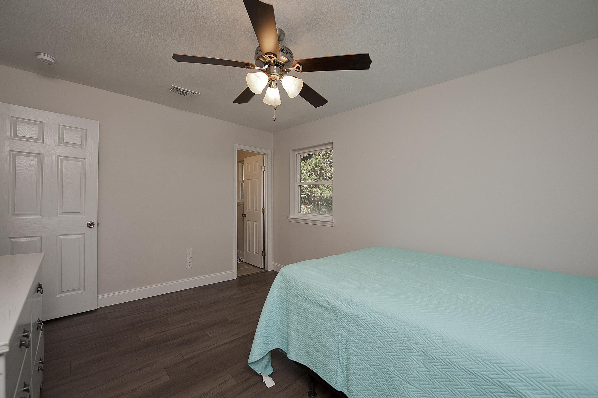 MIRAMAR ESTATES 1ST ADDN - Residential