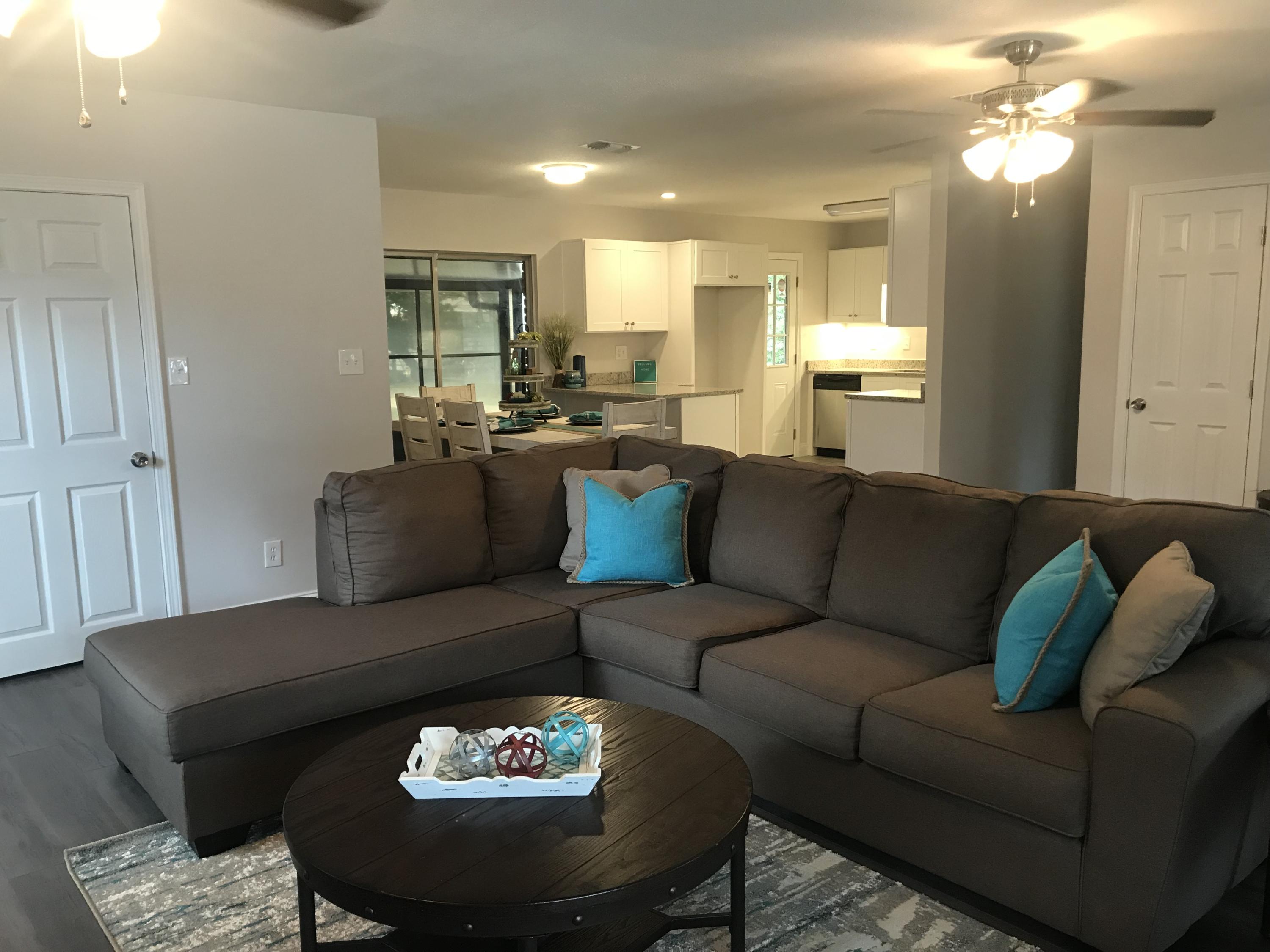 MIRAMAR ESTATES 1ST ADDN - Residential