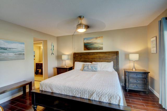 EL MATADOR CONDO - Residential