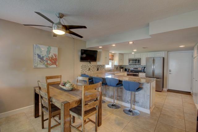 EL MATADOR CONDO - Residential