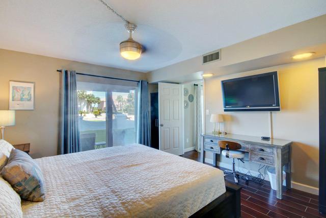 EL MATADOR CONDO - Residential