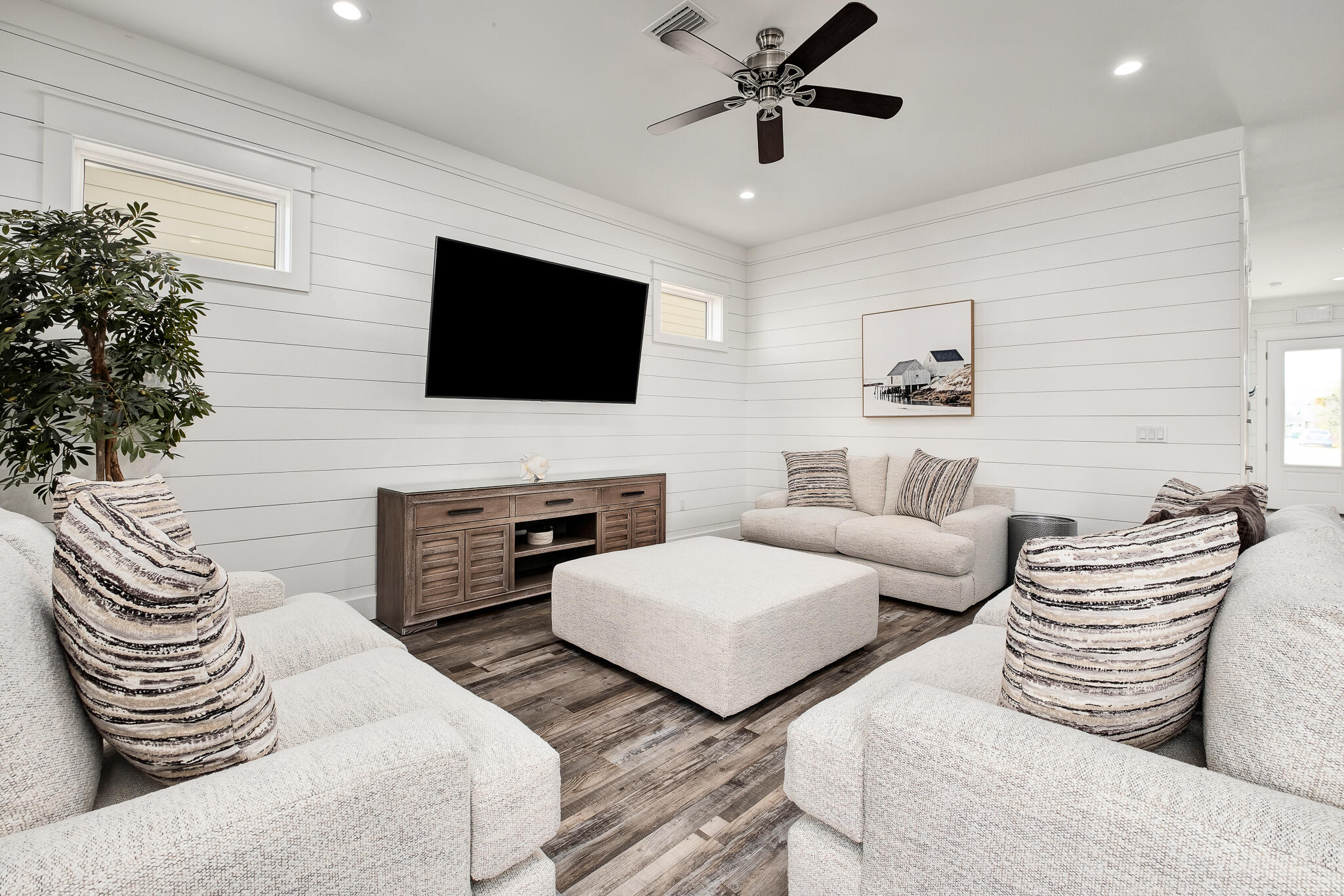FRANGISTA BEACH 1ST ADDN - Residential