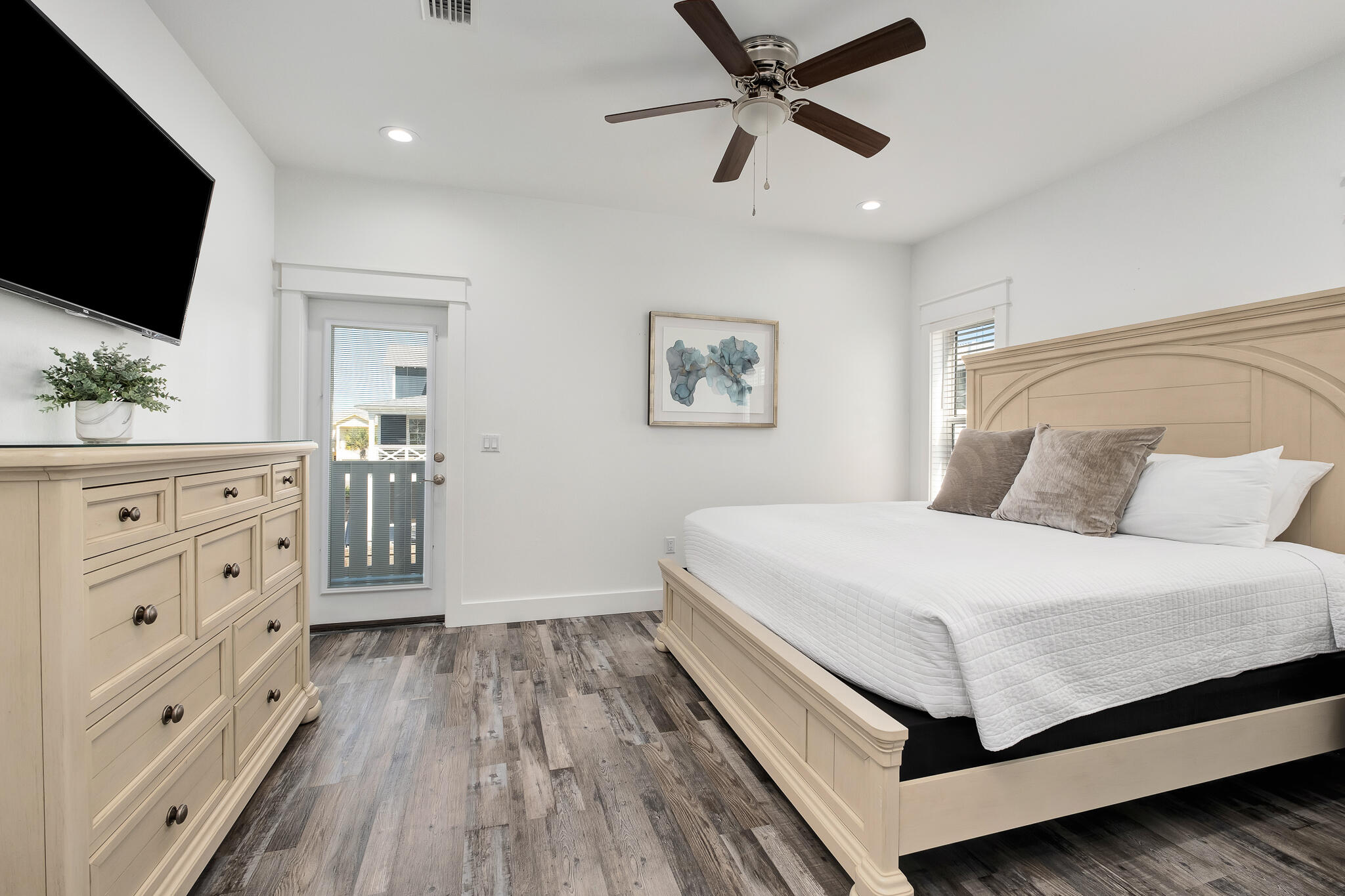 FRANGISTA BEACH 1ST ADDN - Residential