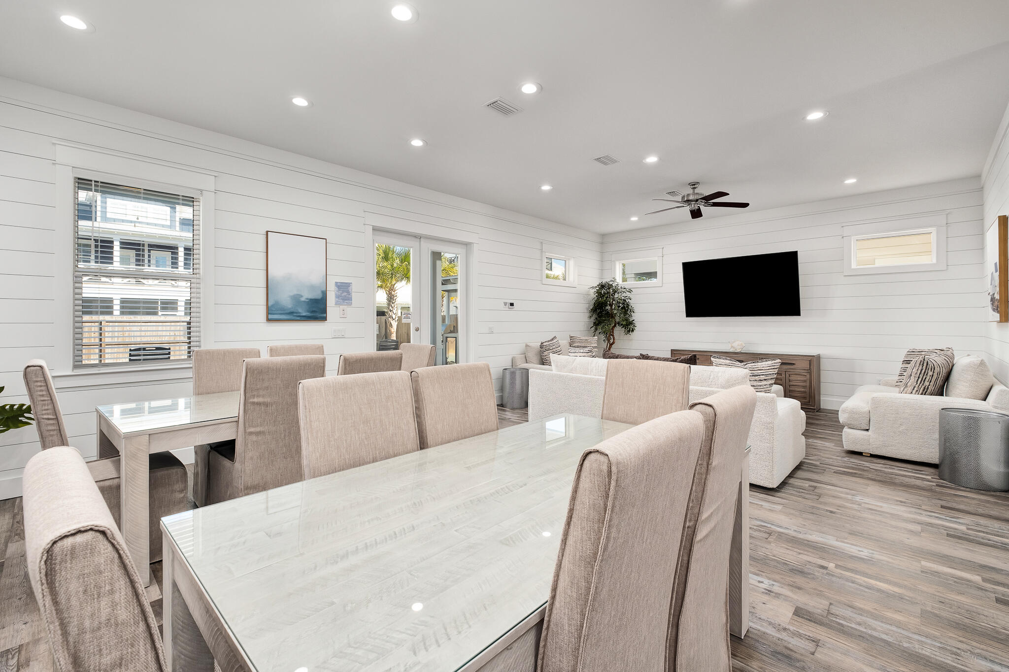 FRANGISTA BEACH 1ST ADDN - Residential