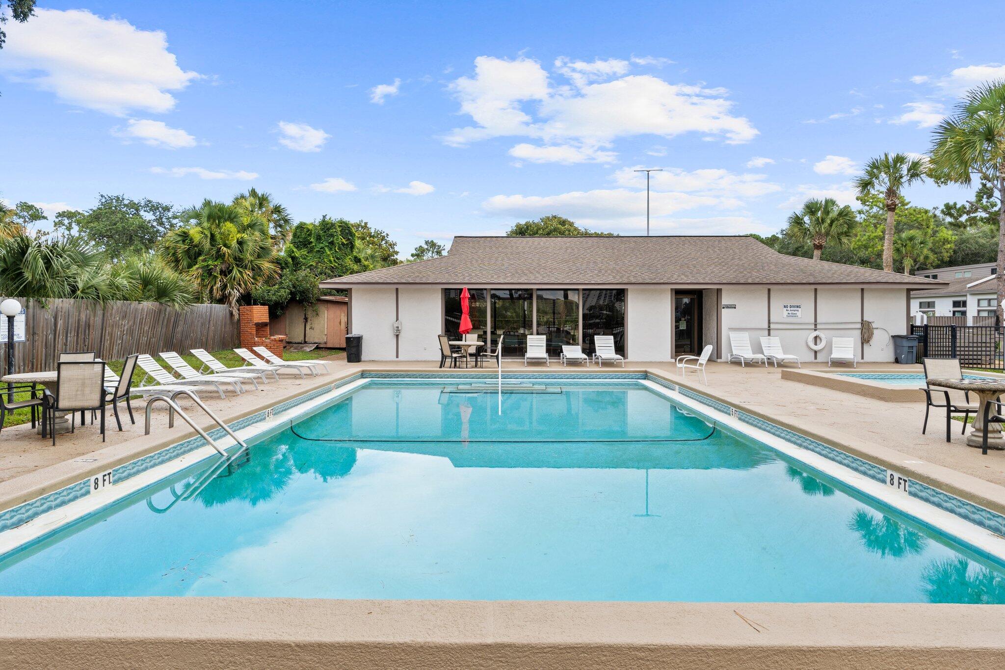 Palisades Condo Ph 1 - Residential