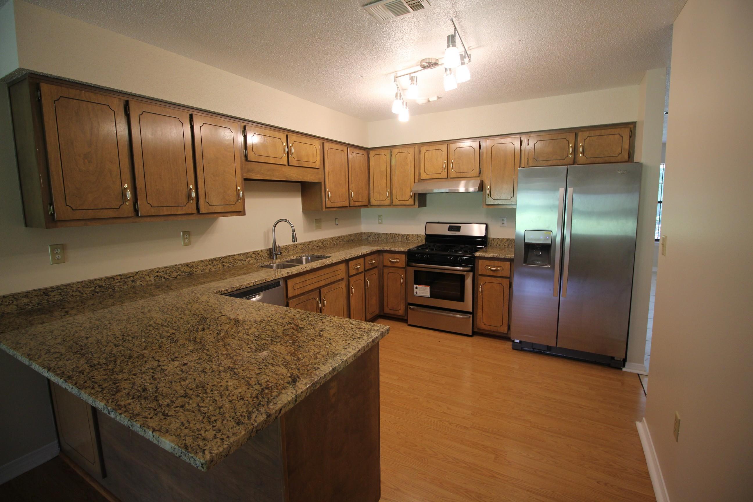 COUNTRYVIEW ESTATES 3RD ADDN - Residential