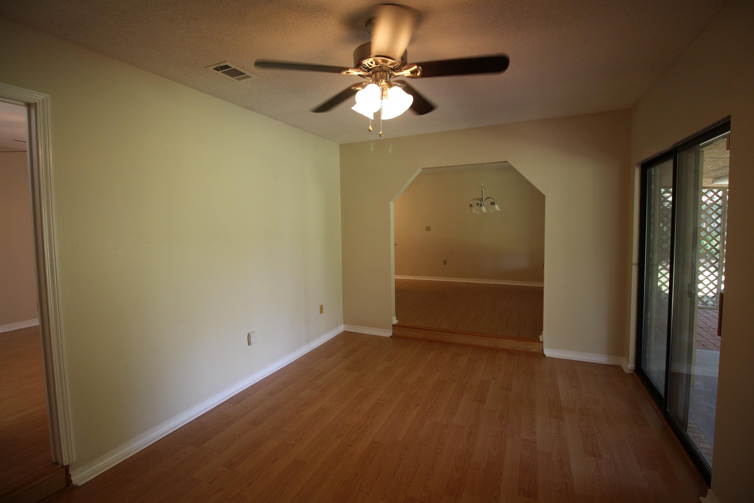 COUNTRYVIEW ESTATES 3RD ADDN - Residential