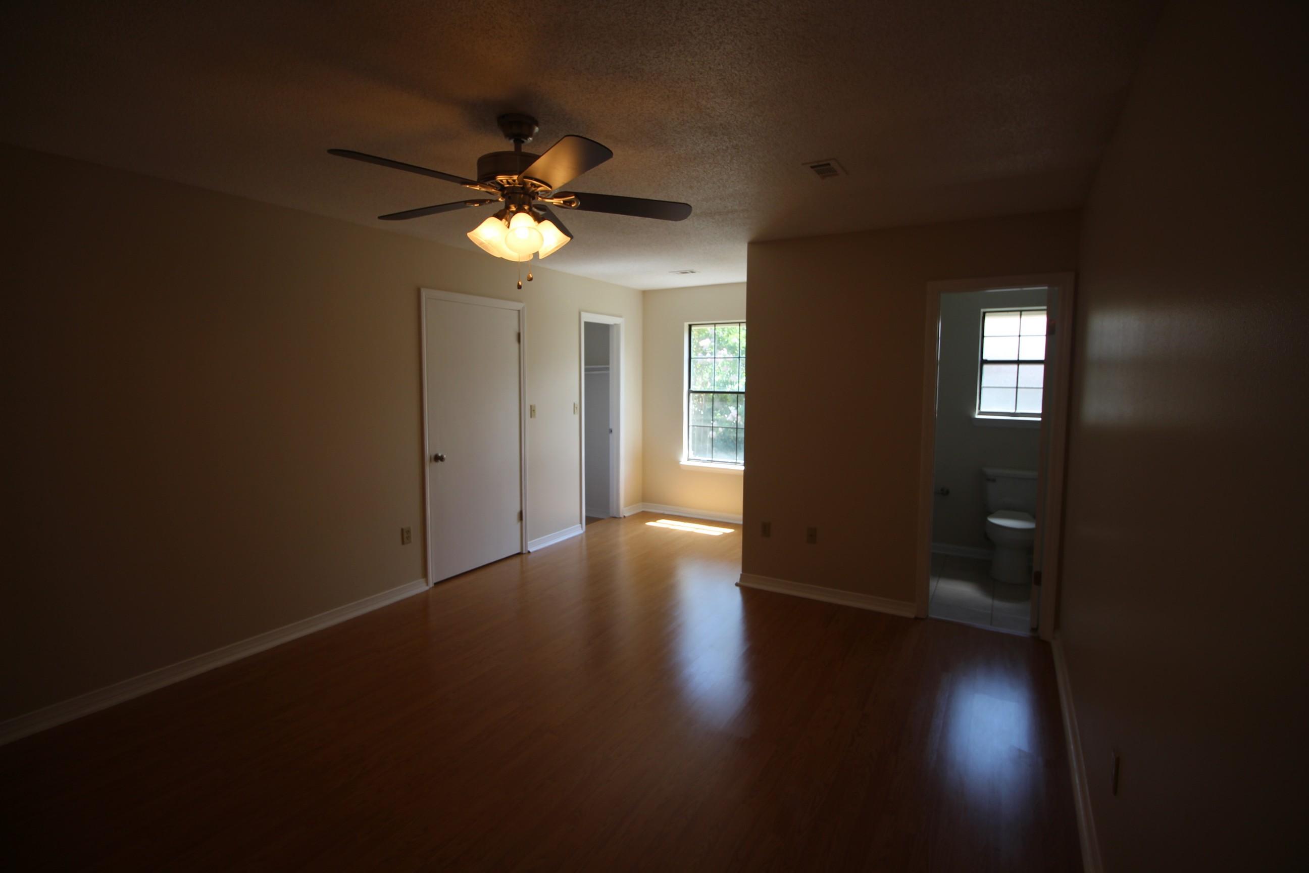 COUNTRYVIEW ESTATES 3RD ADDN - Residential