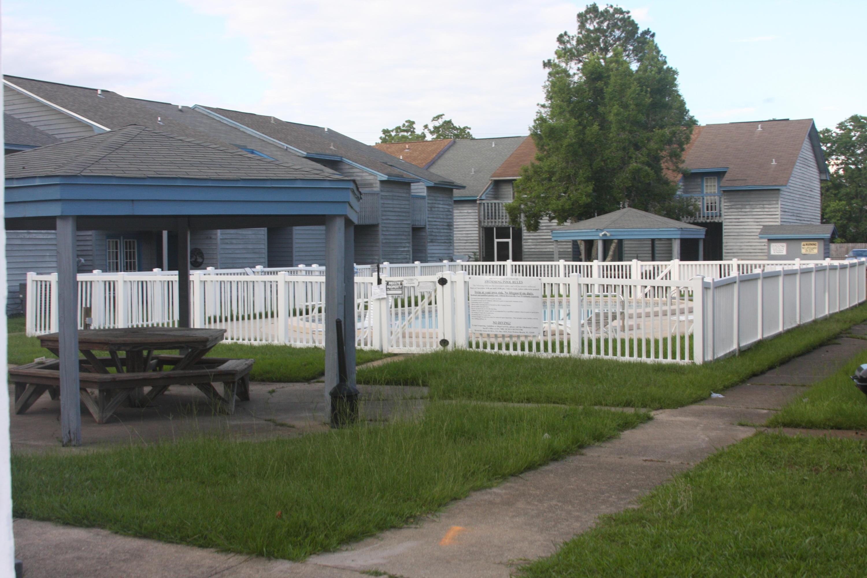 BROWNSVILLE STATION 3 - Residential