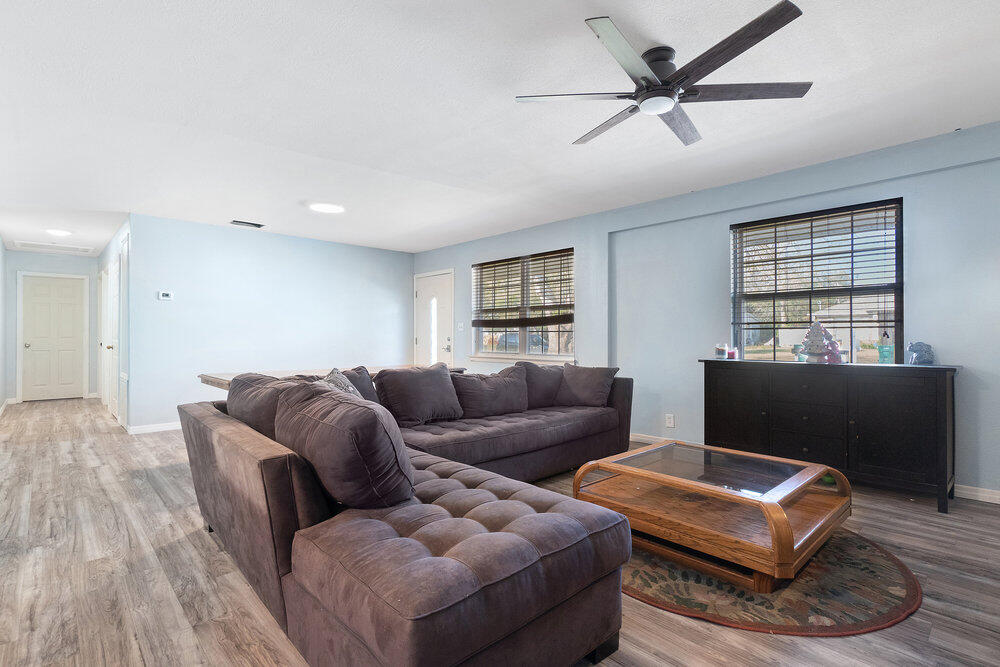 GARNIERS BEACH 5TH - Residential