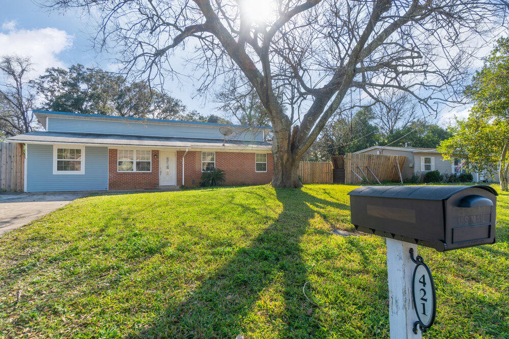 GARNIERS BEACH 5TH - Residential