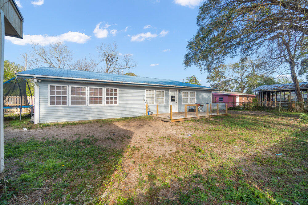 GARNIERS BEACH 5TH - Residential